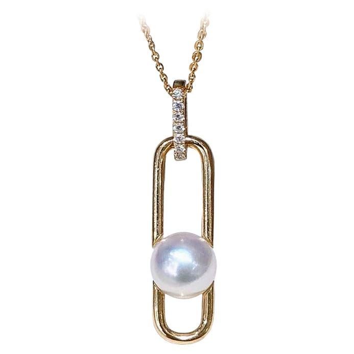 【Petite Signature】 Akoya-Perle und Diamant-Büroklammer-Anhänger im Angebot
