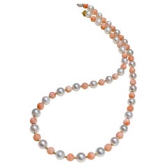 【Petite Signature】 Dawn Petal Akoya Pearl & Pink Coral Necklace