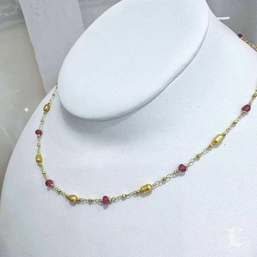 【Petite Signature】 Golden Keshi South Sea Pearl & Ruby Chain Necklace For Sale 1