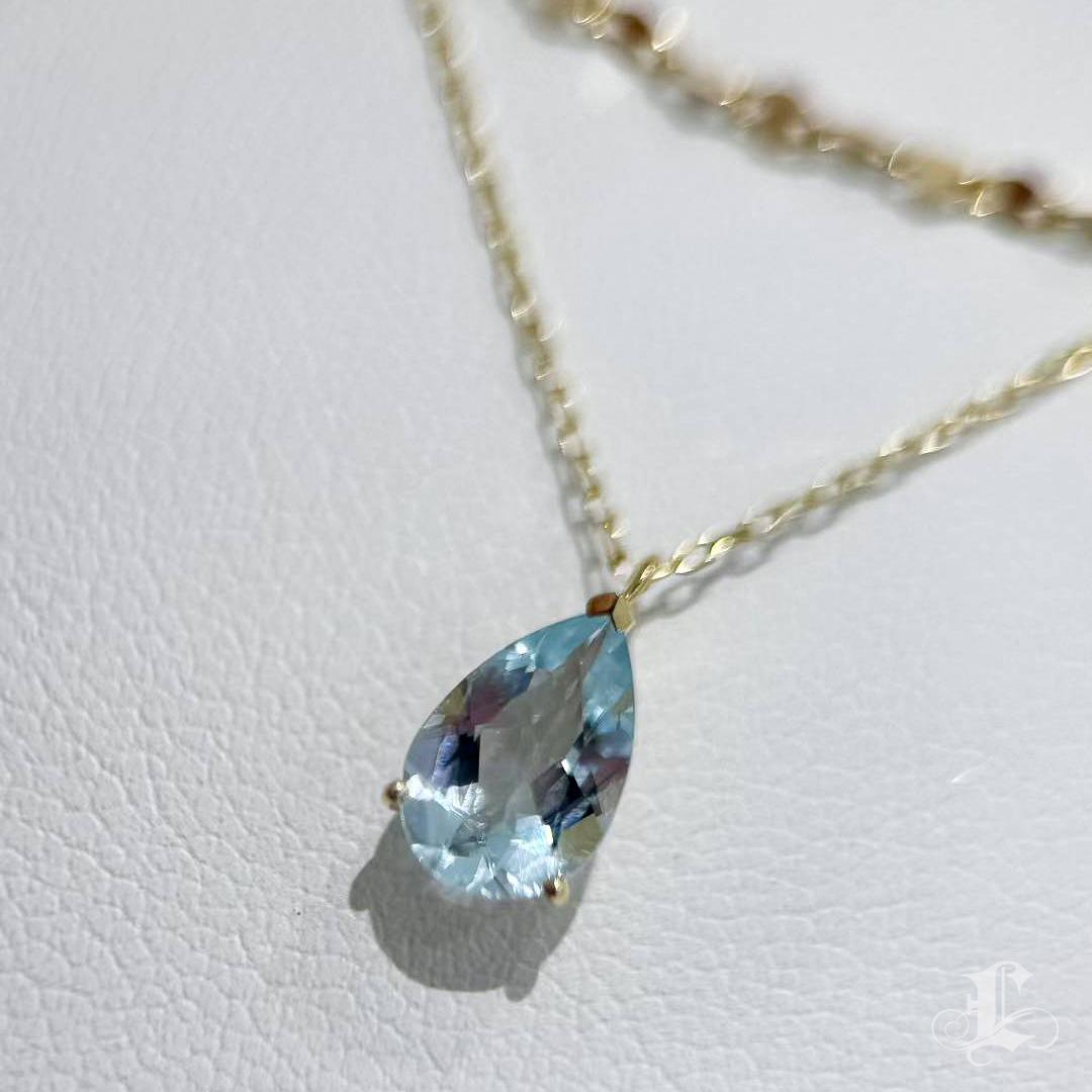 Donna 【Petite Signature】Collana con ciondolo a goccia di acquamarina in oro 18 carati con doppia catena in vendita