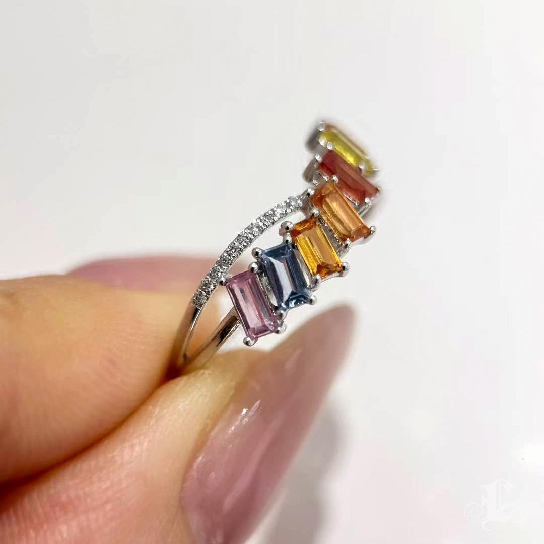 【Petite Signature】Aurora Wave Seven Sapphire Luck Ring en vente 3
