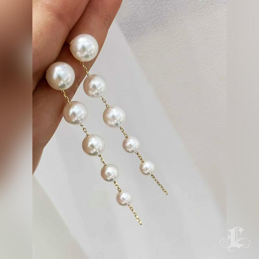 【Petite Signature】Dewline Aurora Akoya Pearl Drop Earrings in 18K Gold en vente 2