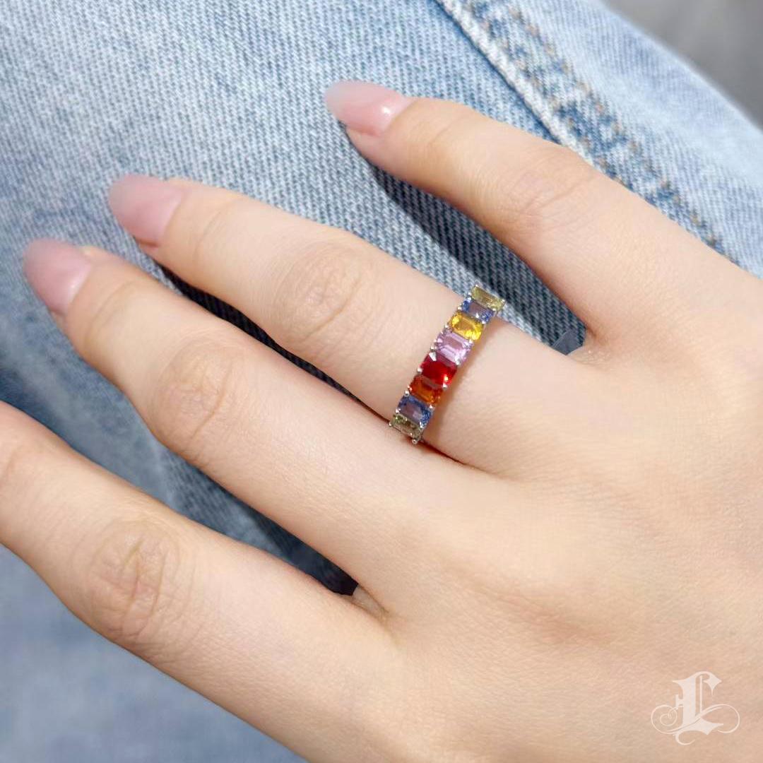 Taille émeraude 【Petite Signature】Rainbow Luck - Bague saphir multicolore en PT900 en vente