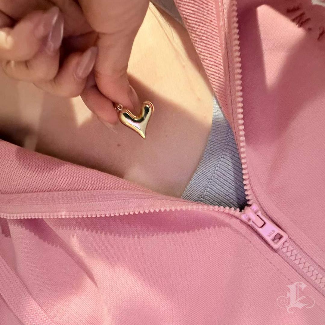 Women's 【Petite Signature】talian 18K Gold “Fluid Heart” Earrings & Pendant Set For Sale