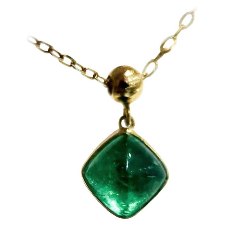 【Petite Signature】Collana con smeraldo cabochon in oro 18K in vendita