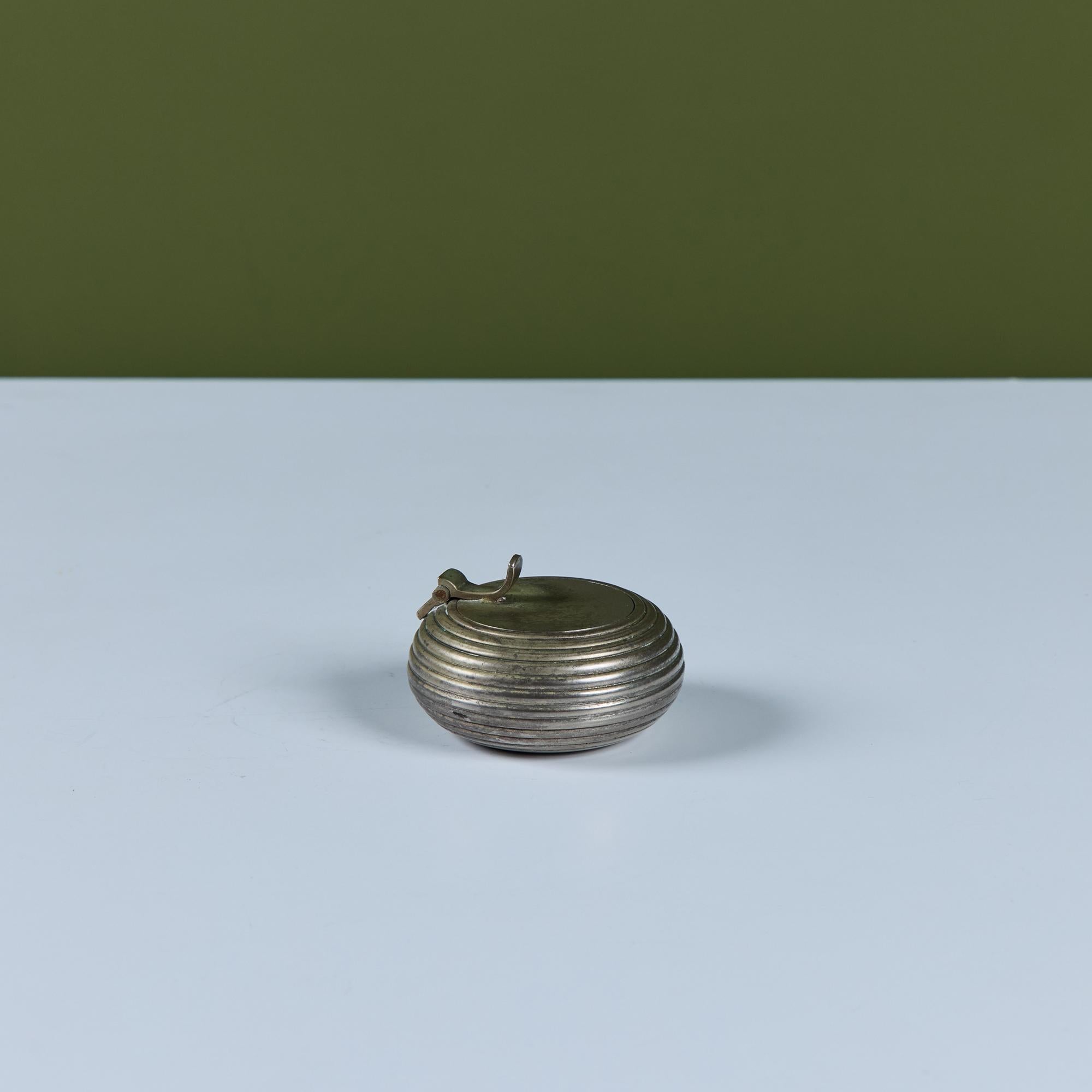 Mid-Century moderno Posacenere tascabile Petite placcato in argento in vendita
