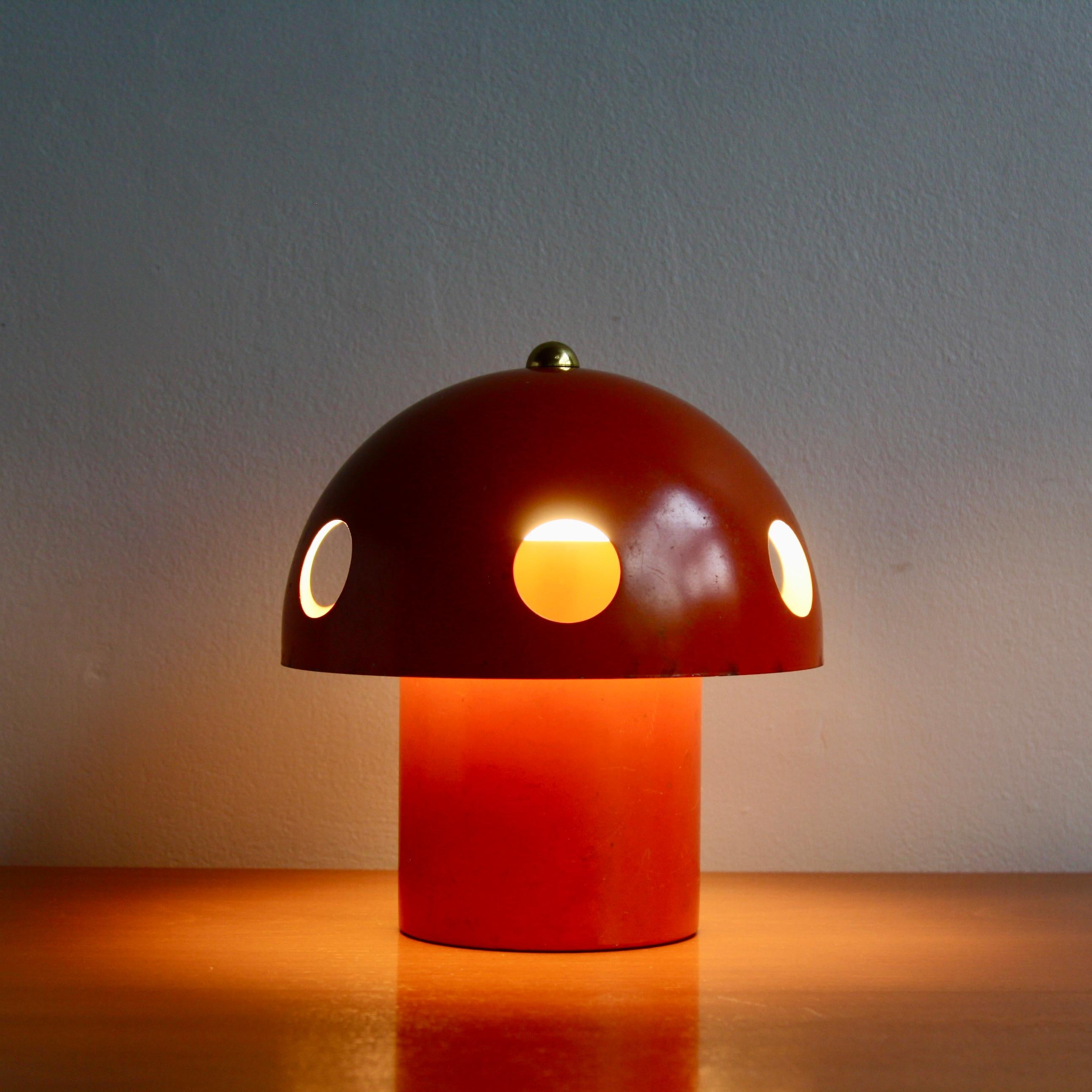 Lacquered Petite Space Age Metal Table Lamp, Italy, 1960s