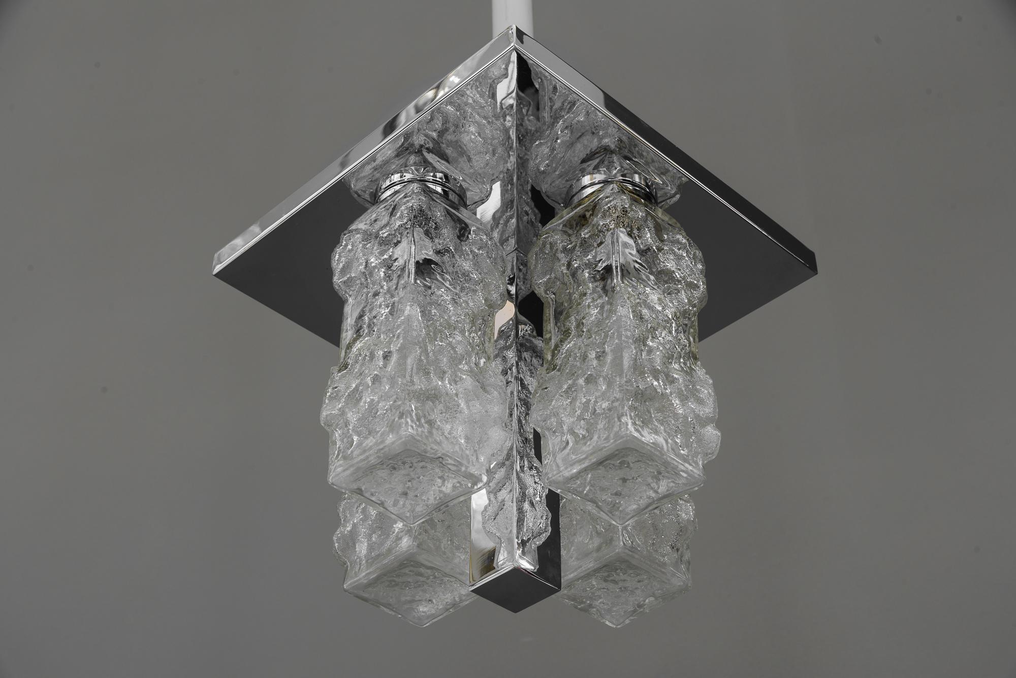 Kleine quadratische vernickelte Eisglas-Einbaubeleuchtung von Hillebrand, Deutschland, 1970er Jahre im Angebot 6