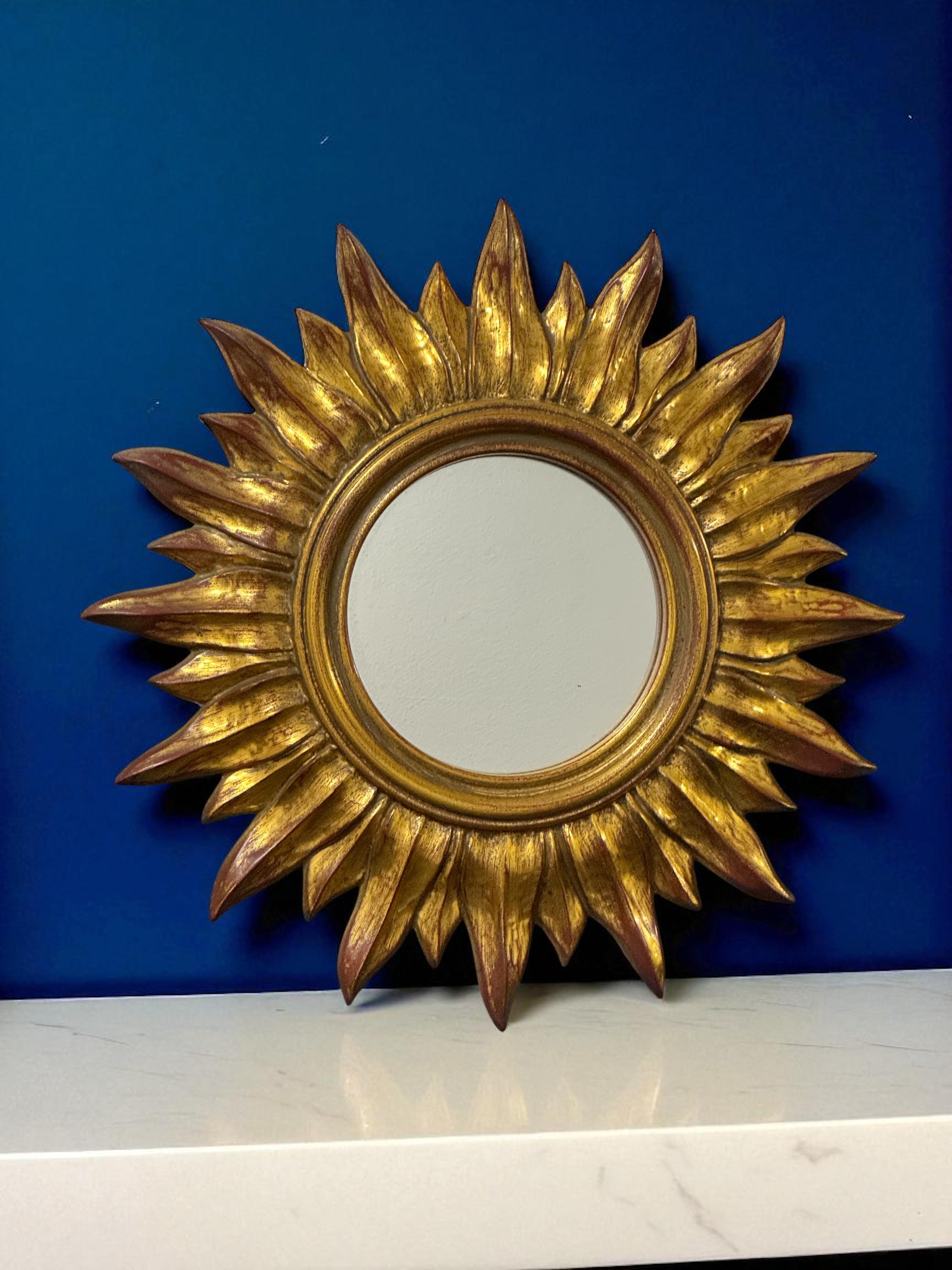 Petite Starburst Sunburst Gilded Resin Mirror, Belgium, circa 1970s For Sale 4