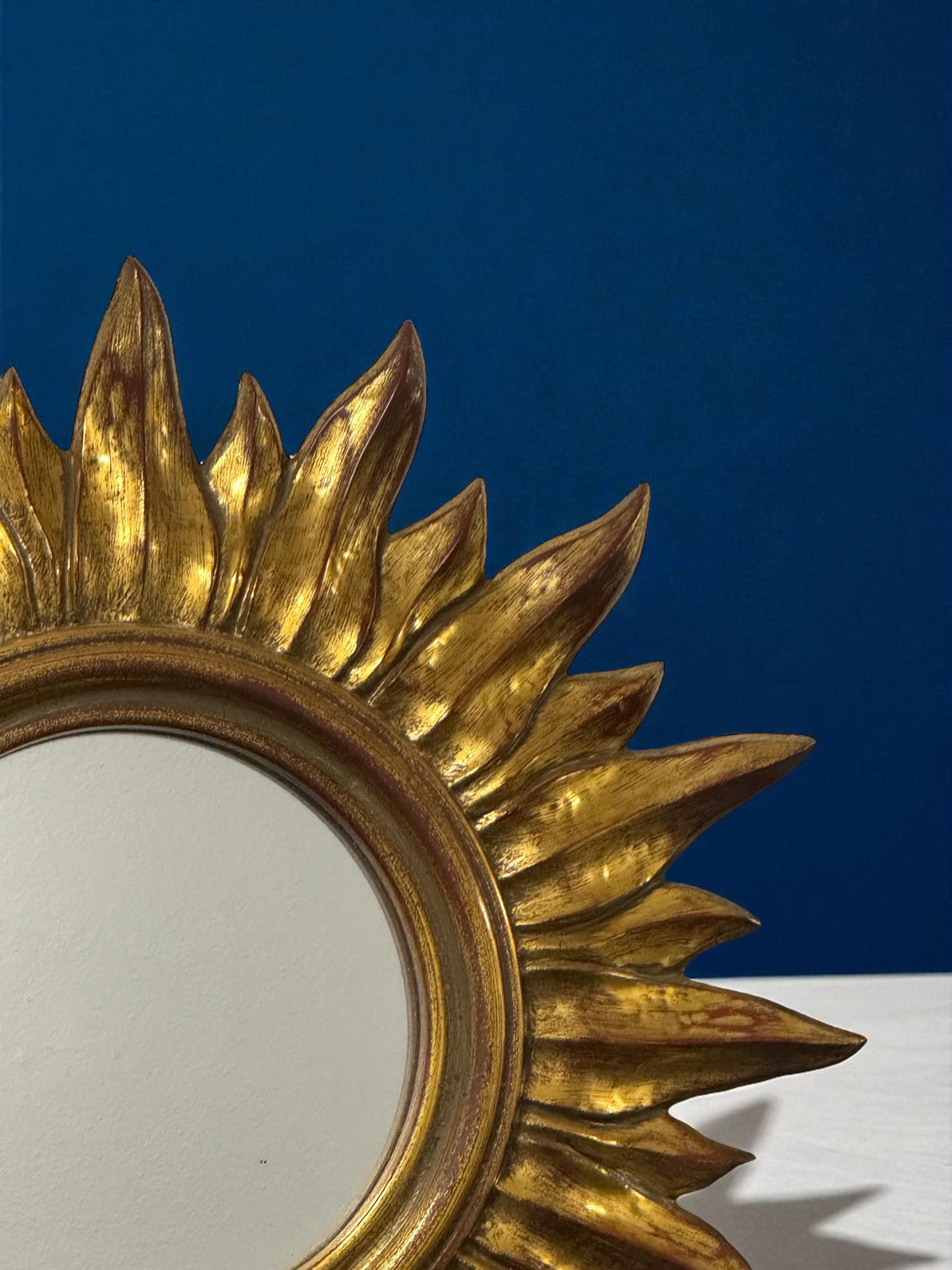 Petite Starburst Sunburst Gilded Resin Mirror, Belgium, circa 1970s For Sale 7