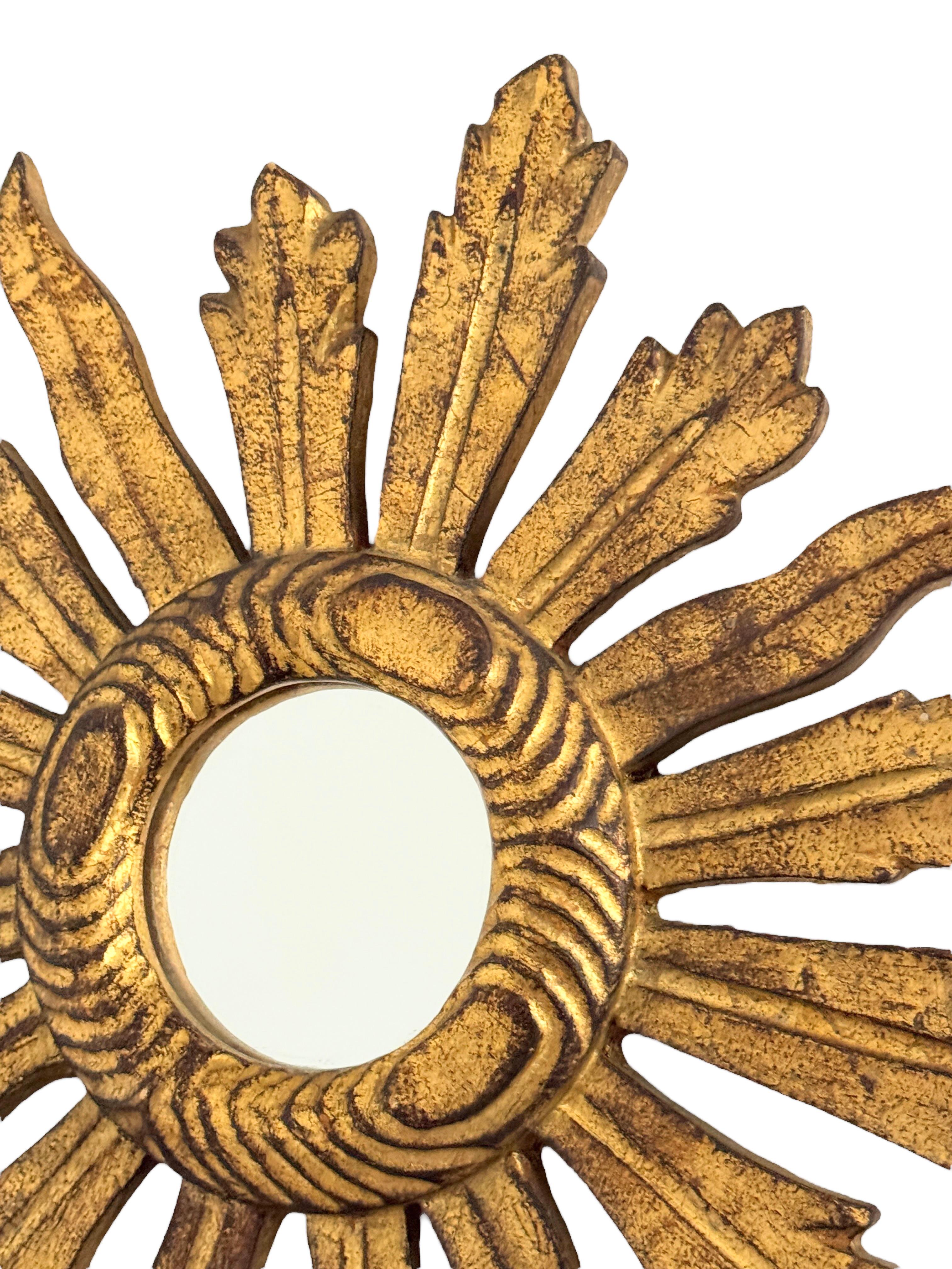 Petite Starburst Sunburst Gilded Wood Convex Mirror, Germany circa 1950s For Sale 3