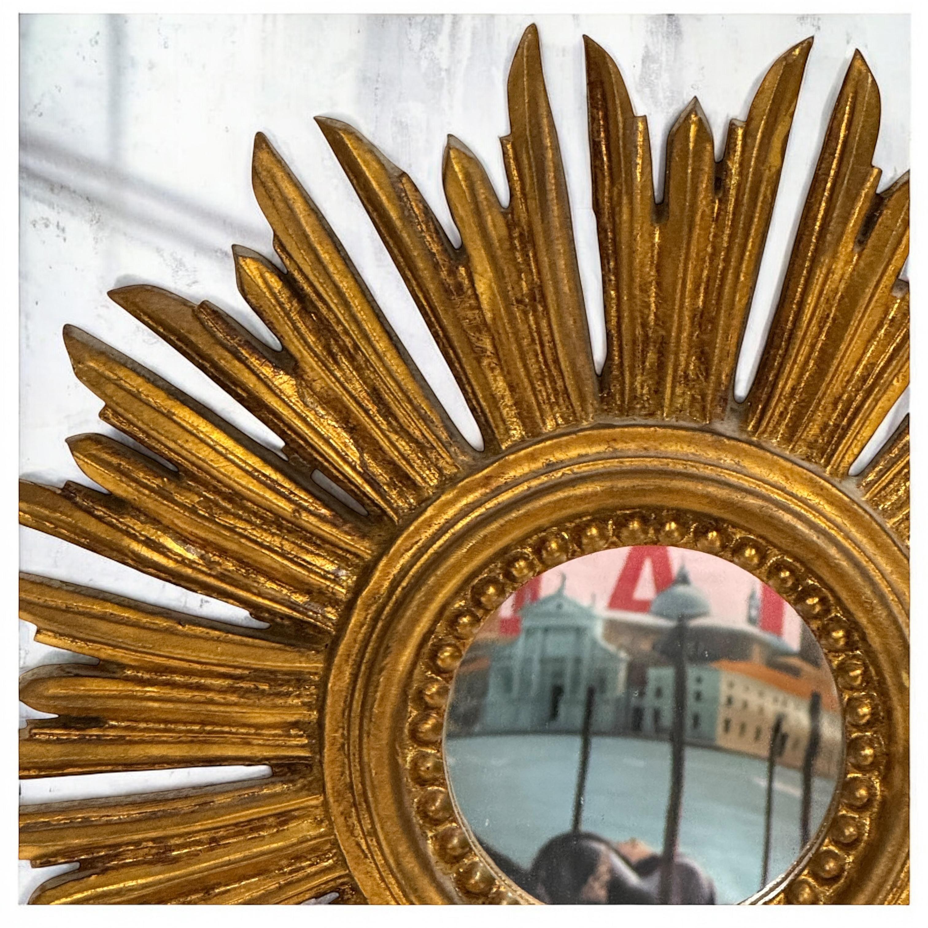 Petite Starburst Sunburst Vergoldeter Holzspiegel, Deutschland ca. 1950er Jahre 5