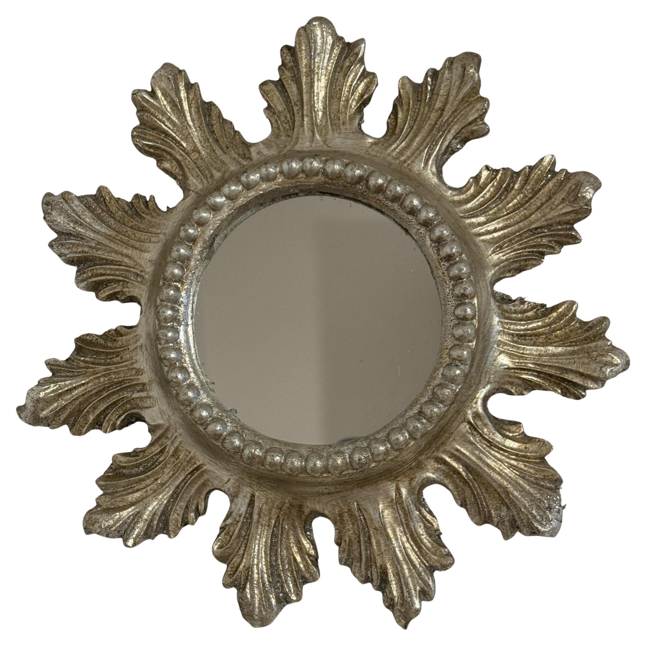Petite Starburst Sunburst Spiegel aus versilbertem Holz und Komposition, Italien