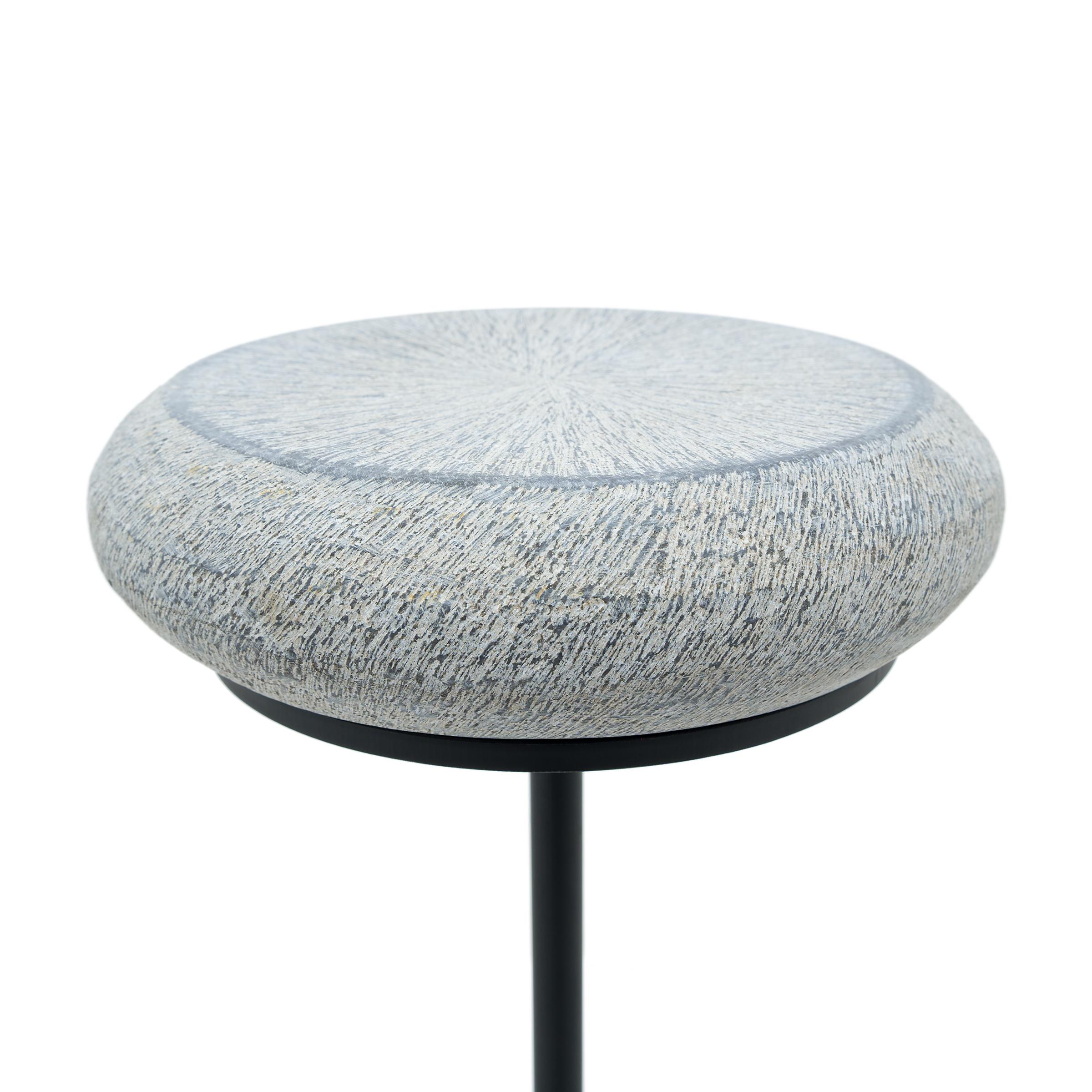 Petite Stone Drum Side Table In Good Condition For Sale In Chicago, IL