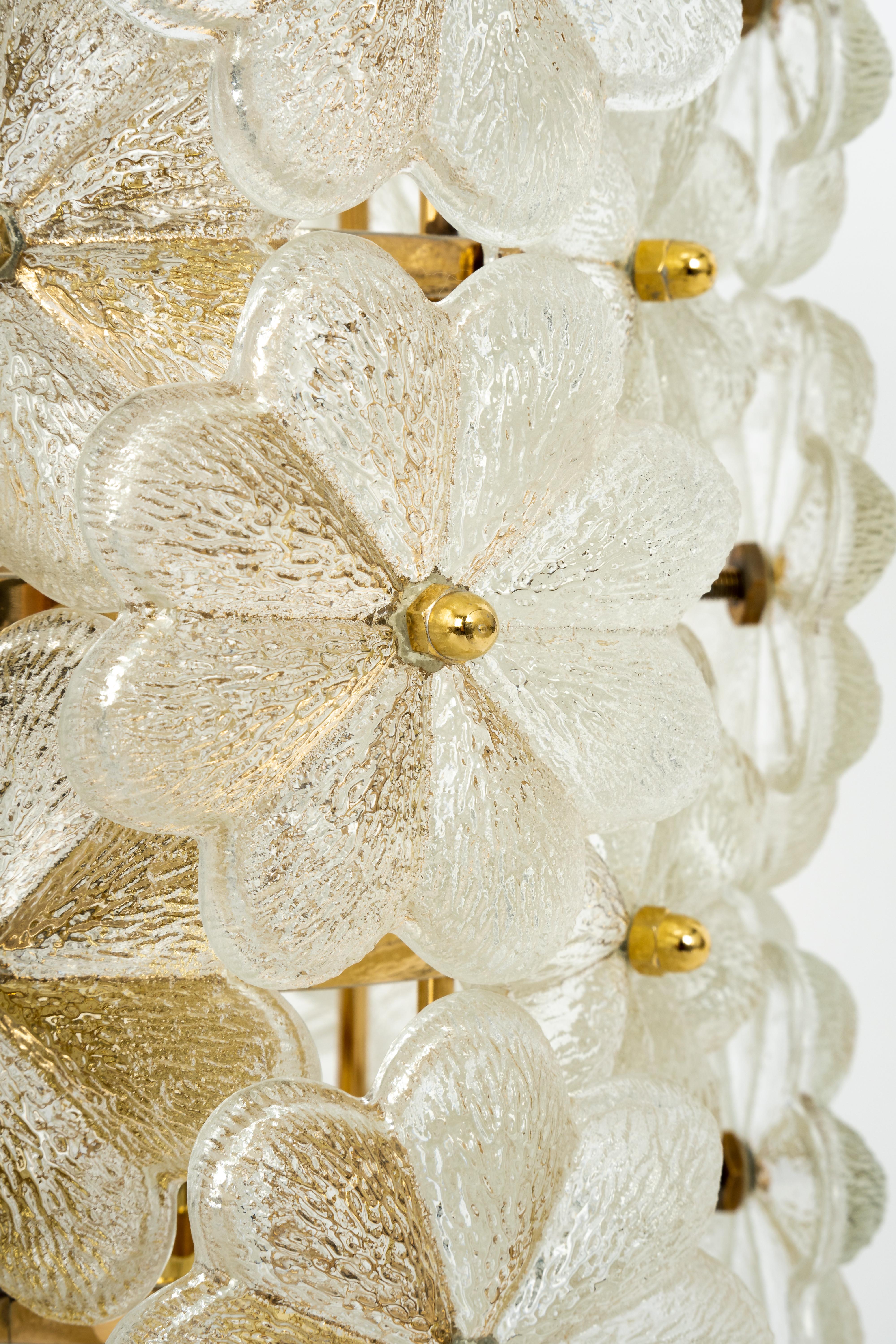 Mid-Century Modern Petite Stunning Murano Glass Flower Table Light by Ernst Palme, Germany, 1970s
