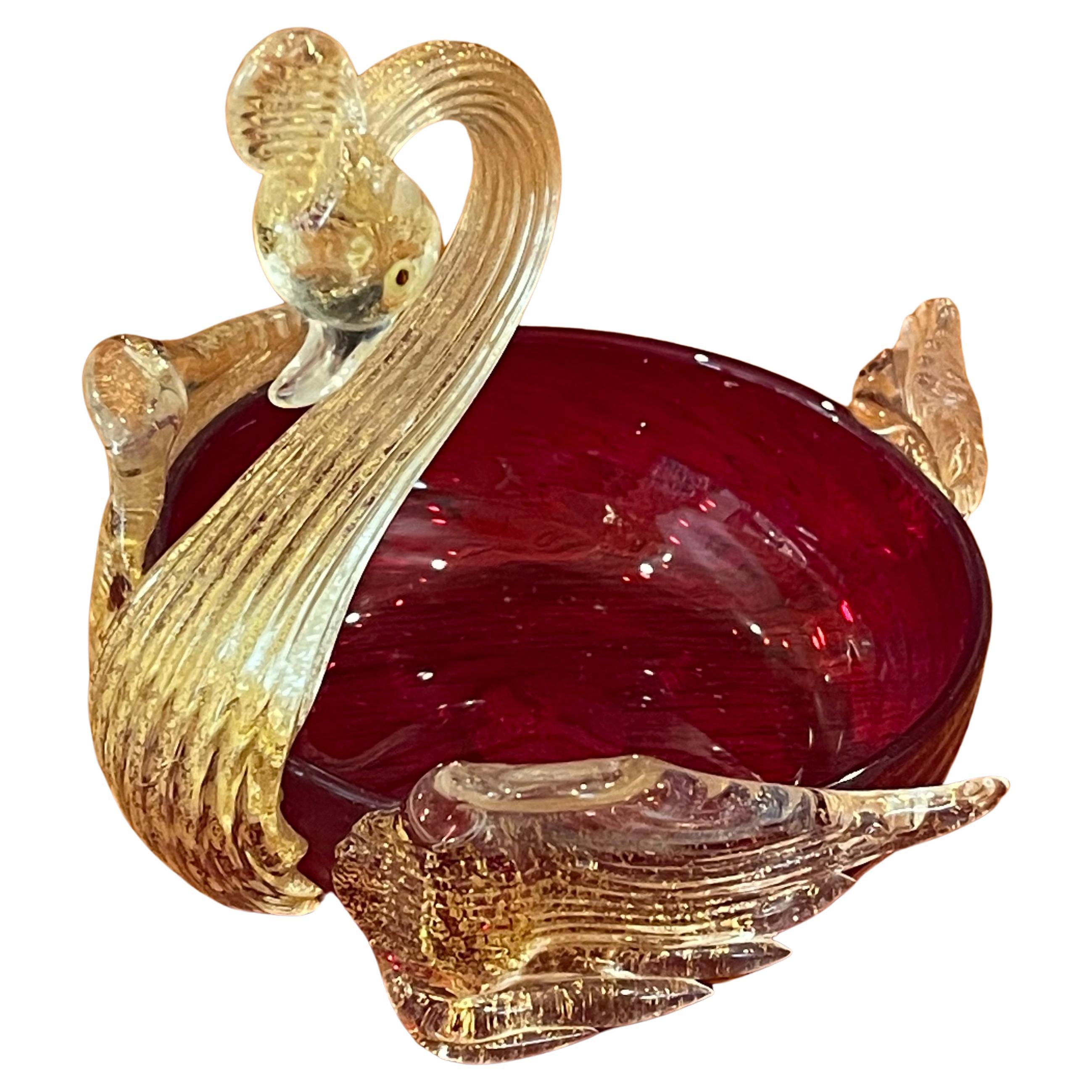Petite Swan Art Glass Sculpture by Murano Glass For Sale