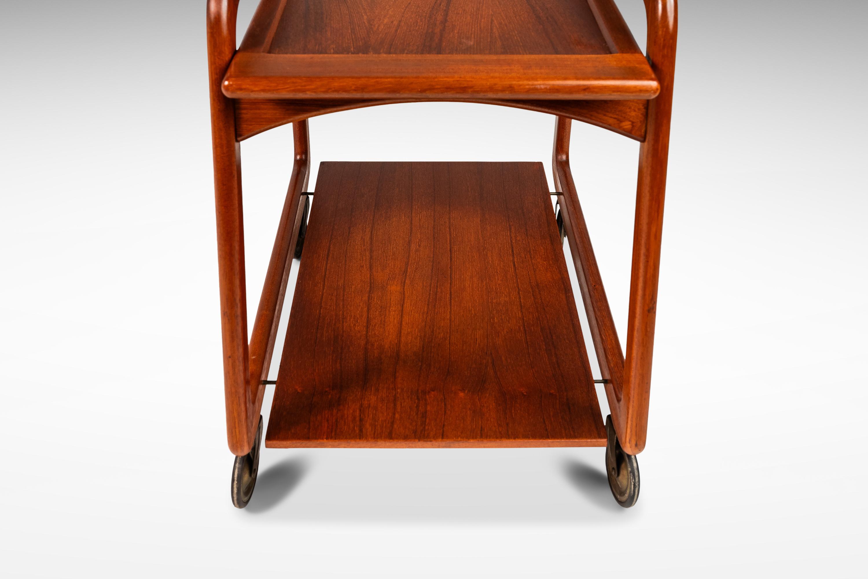 Carrello da tè / Carrello da bar in teak massiccio di Sika Møbler, Danimarca, anni '60 circa in vendita 5