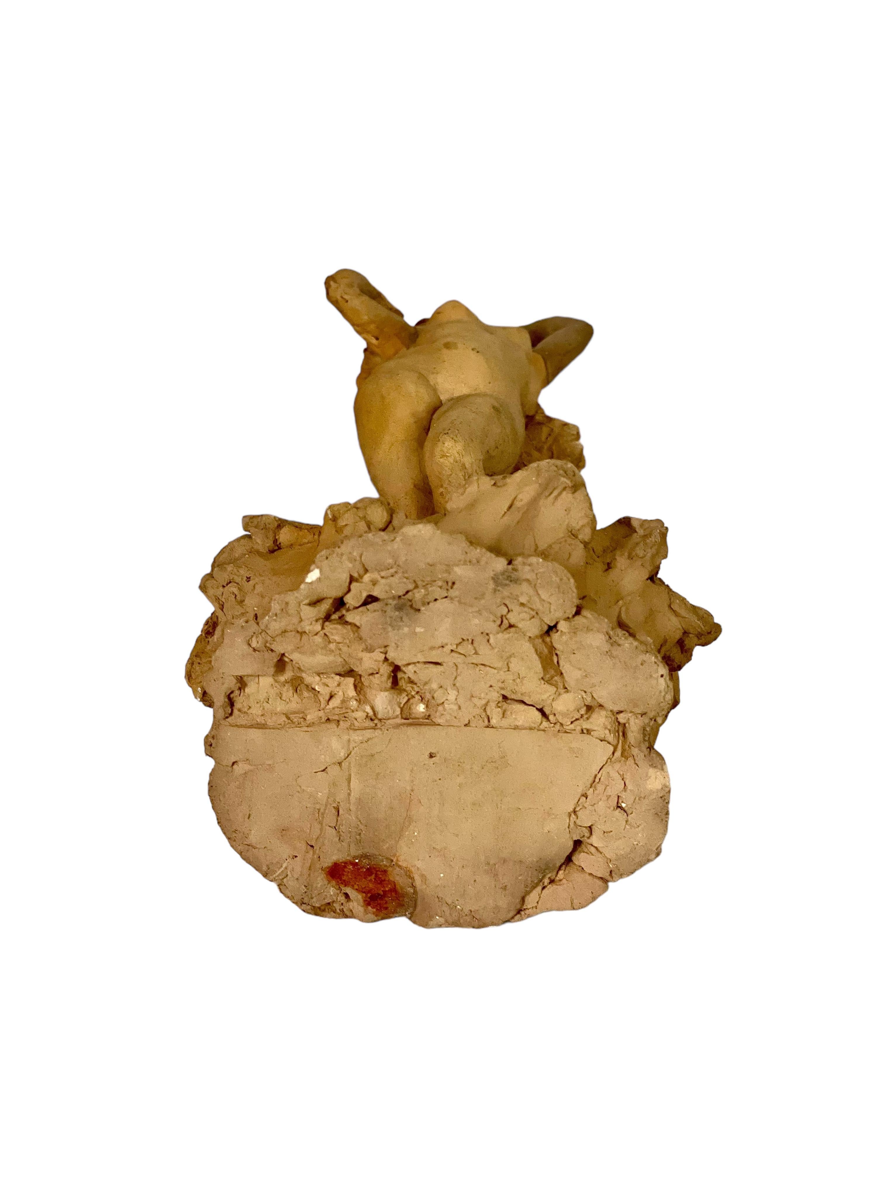 Petite Terracotta Statue of a Nude Young Woman For Sale 5