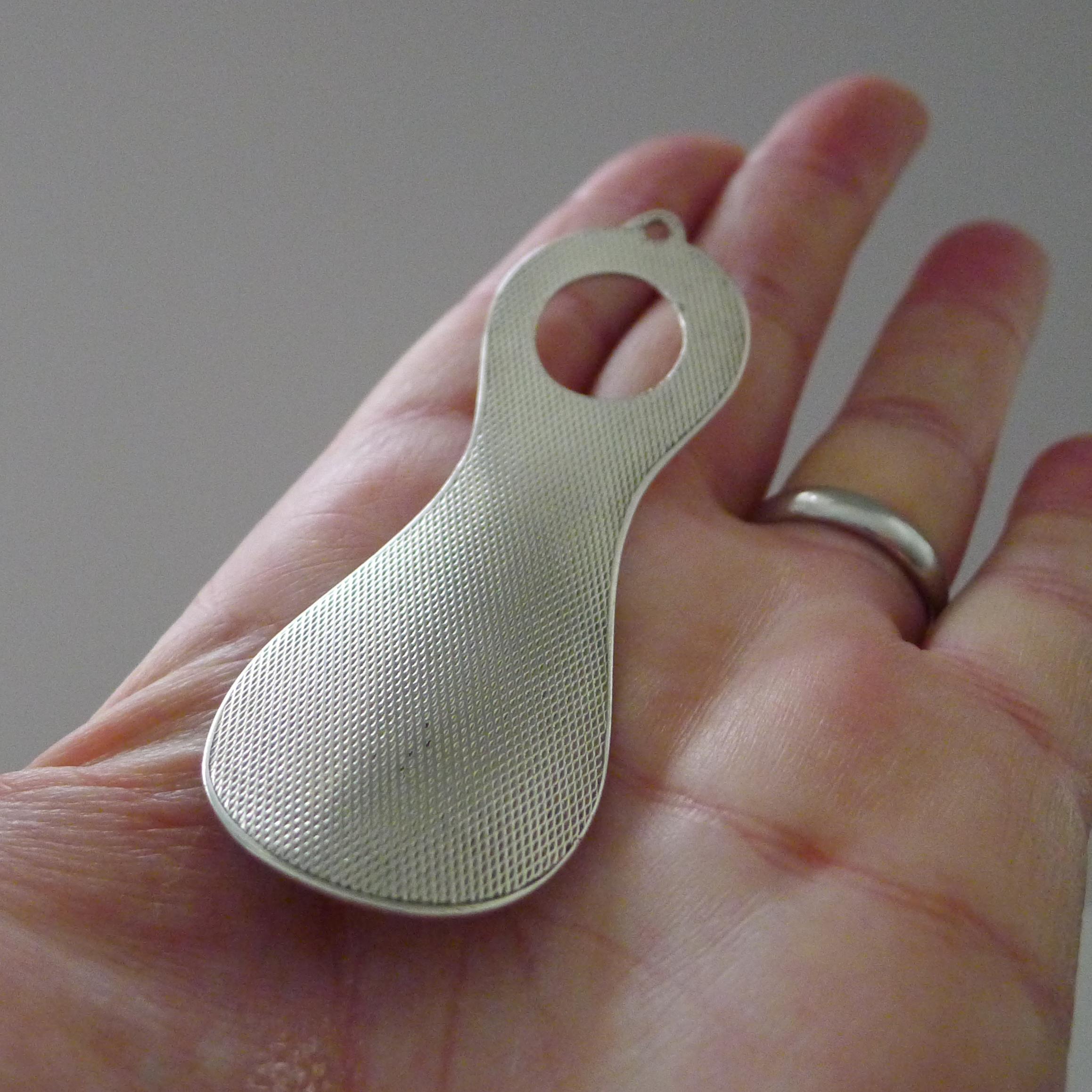 Petite Travel / Pocket Solid Silver Shoehorn - 1928 For Sale 1