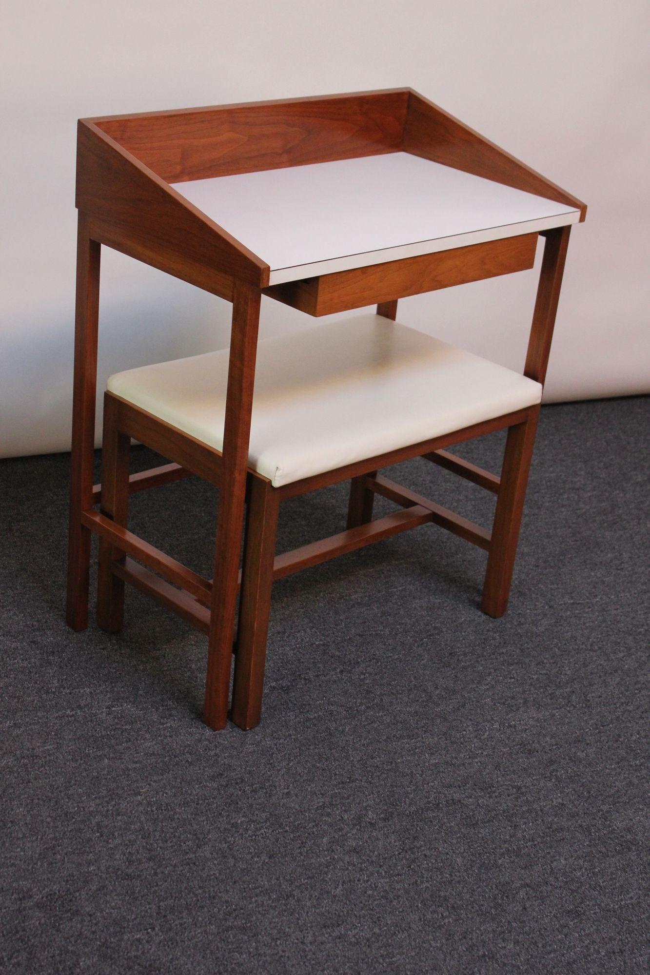 Petite Vanity/Writing Table with Stool Designed by Edward Wormley for Dunbar For Sale 10