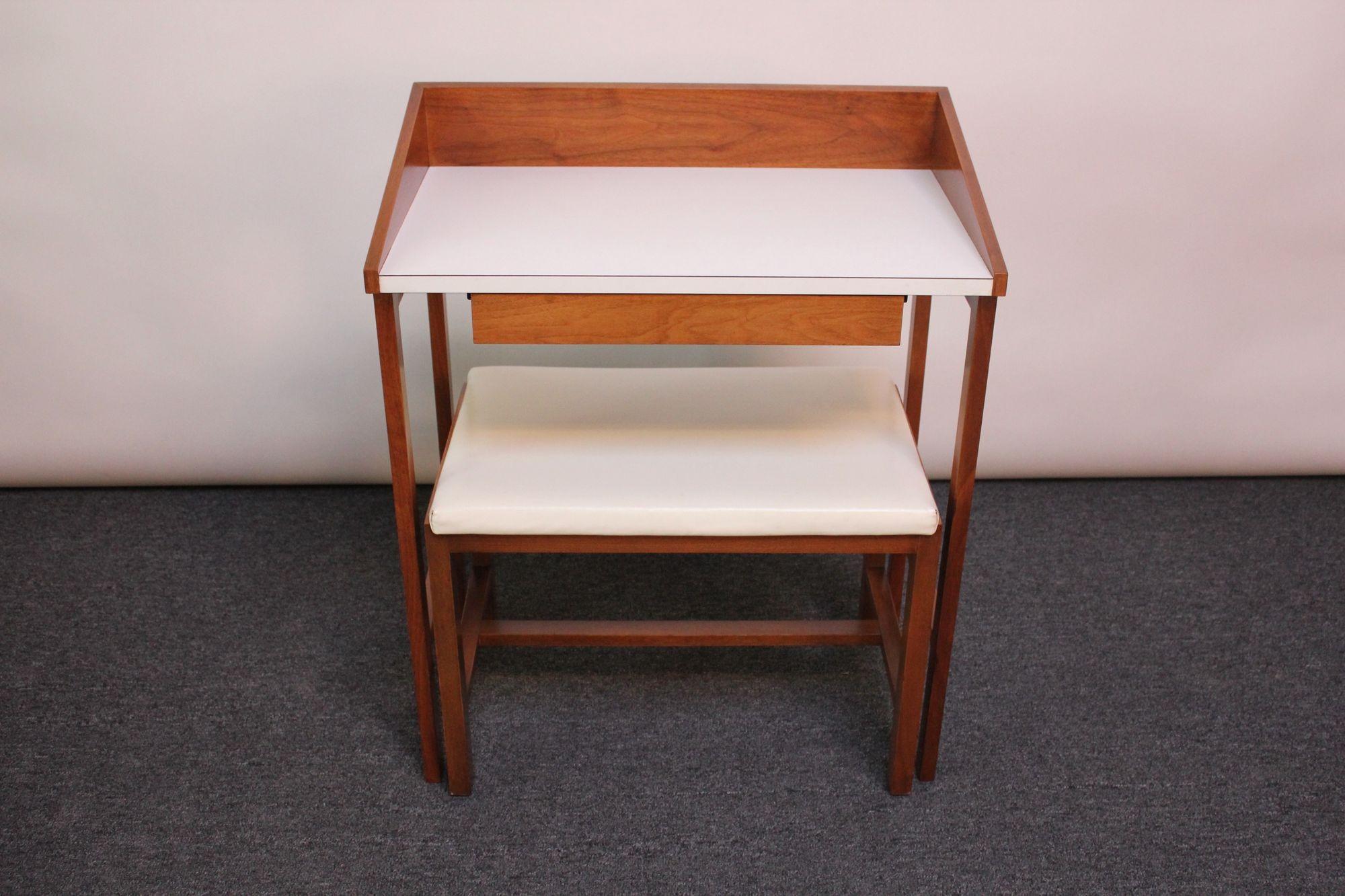 Petite Vanity/Writing Table with Stool Designed by Edward Wormley for Dunbar For Sale 12