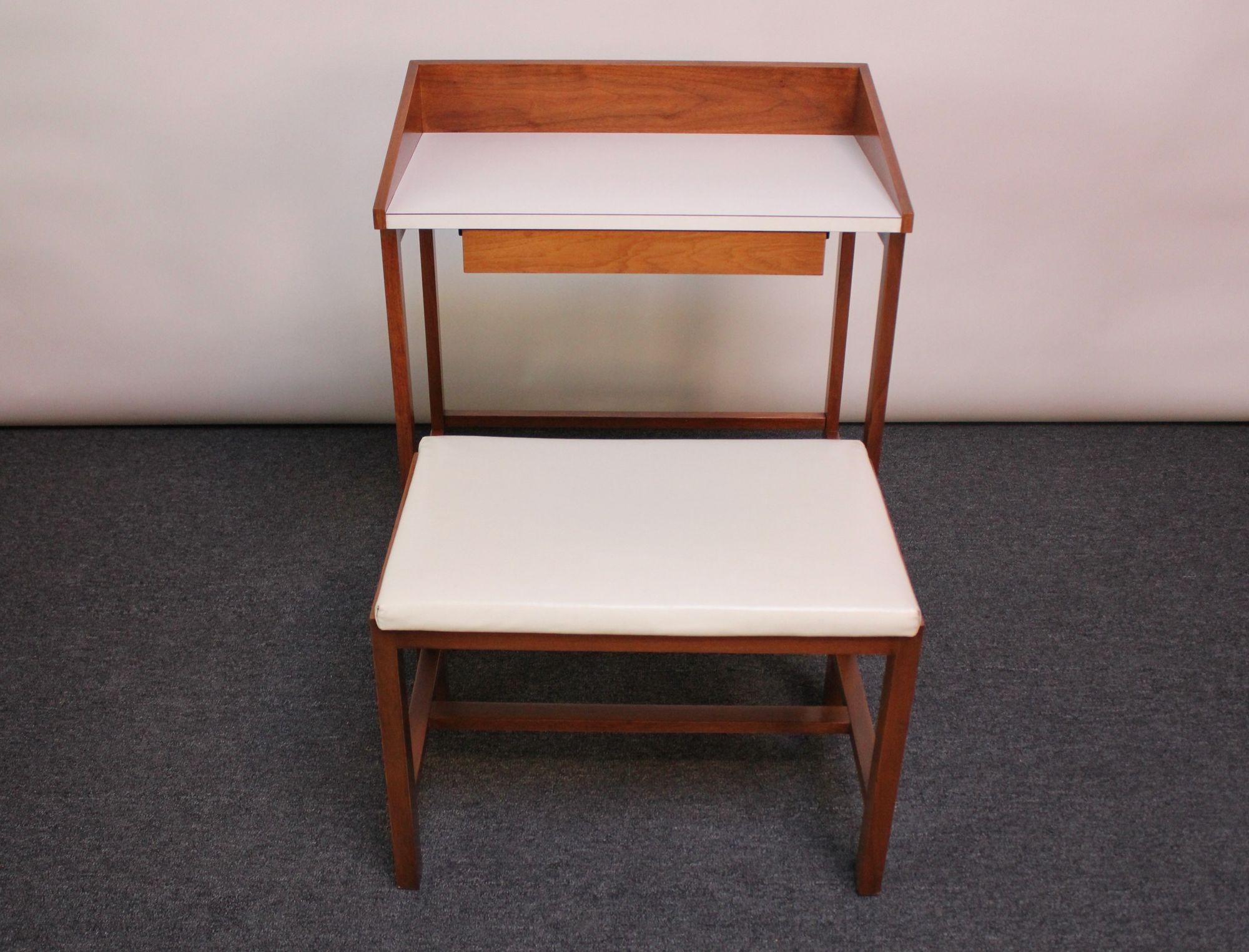 Mid-Century Modern Petite Vanity/Writing Table with Stool Designed by Edward Wormley for Dunbar For Sale