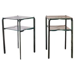 Petite Beistelltische aus Verdigris-Eisen und Glas