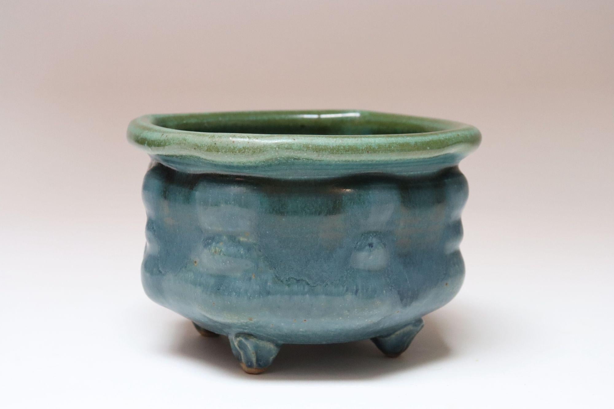 Pequeña maceta cuadrada vintage azul y verde de Studio Pottery de Deanna Nichols Moderno de mediados de siglo en venta