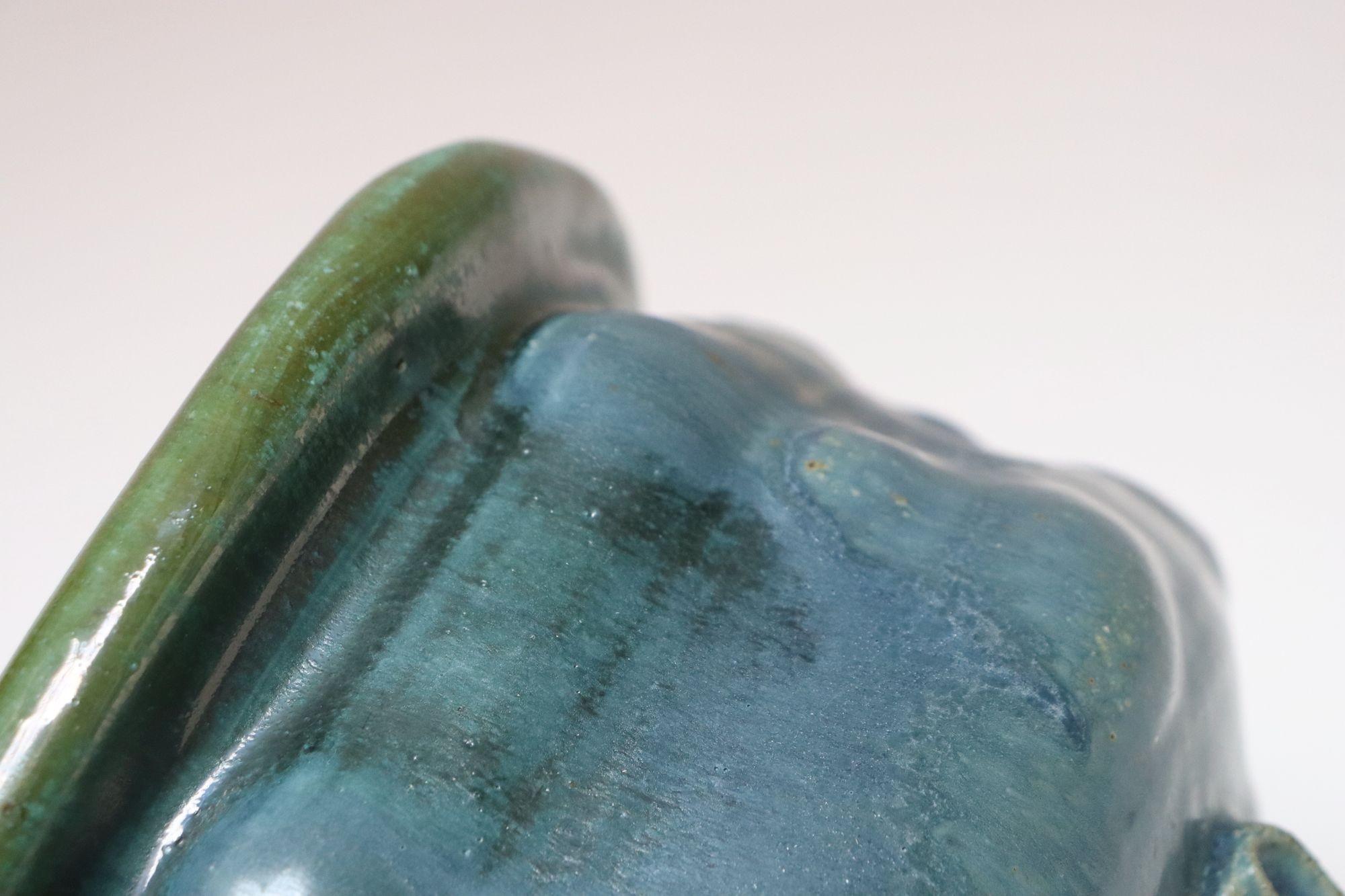 Pequeña maceta cuadrada vintage azul y verde de Studio Pottery de Deanna Nichols Cerámico en venta