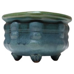 Petite jardinière carrée vintage bleue et verte de Deanna Nichols, Studio Pottery