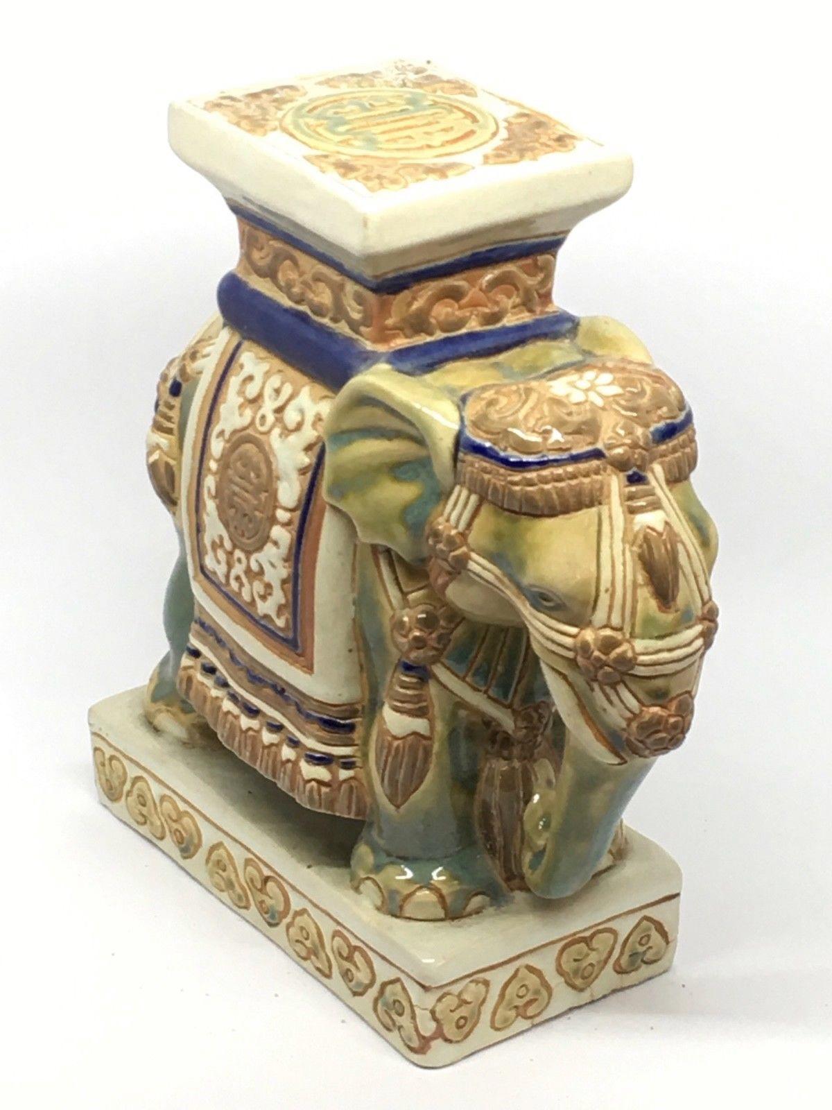 chinese pot stand