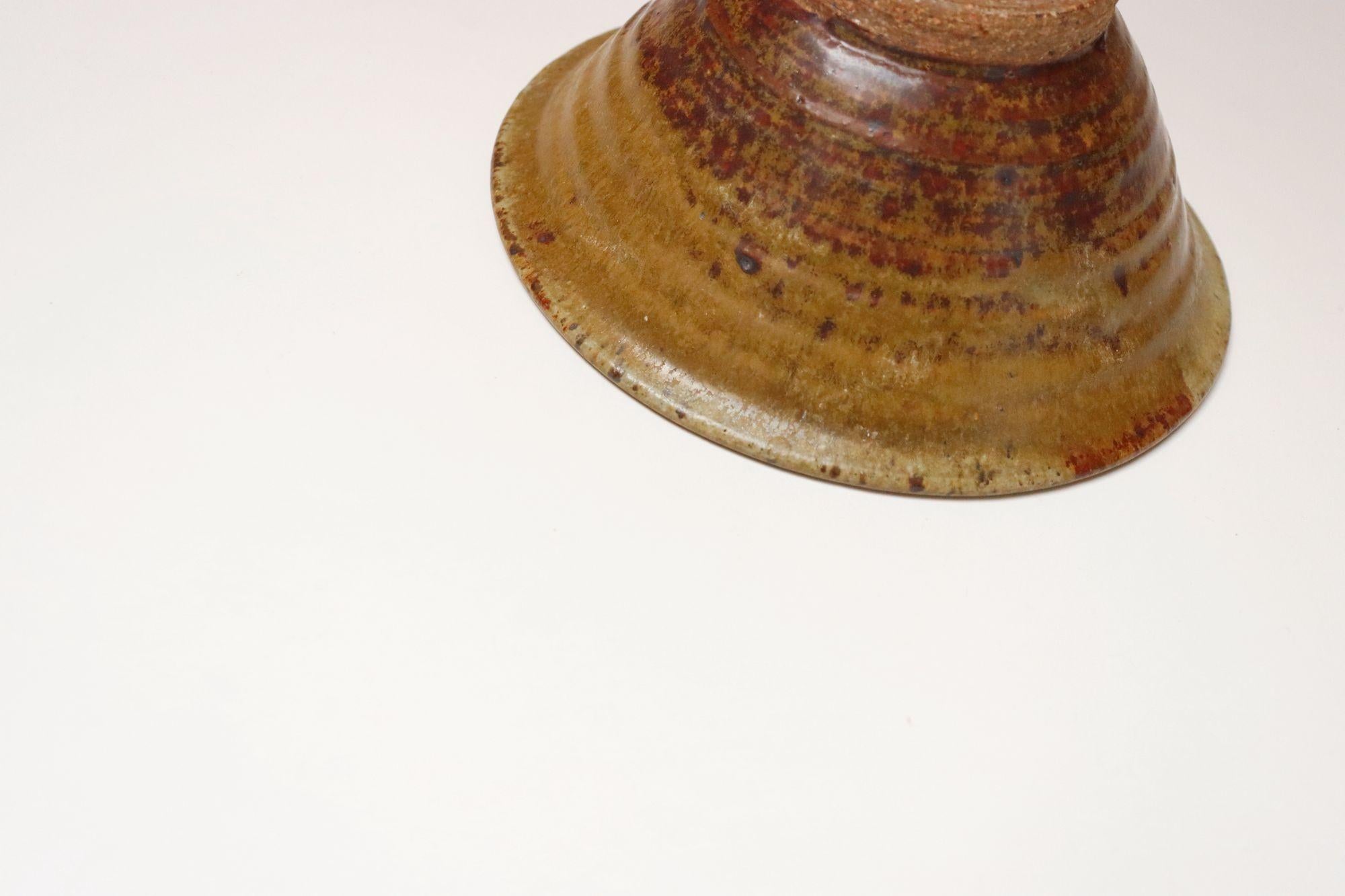 Kleine ockerfarbene Studio Pottery Schale von Deanna Nichols im Angebot 4