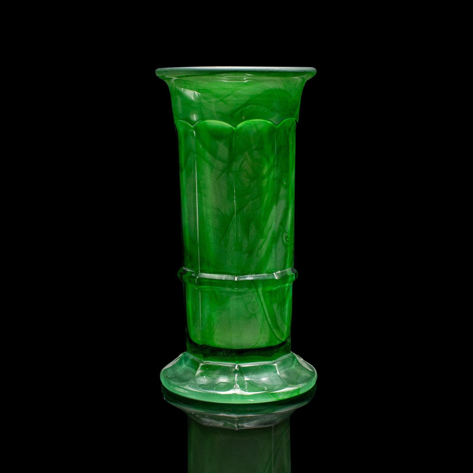Kleine Vintage Posy-Vase, englisch, Wolkenglas, Blumentopf, Art déco, um 1930 (Britisch) im Angebot