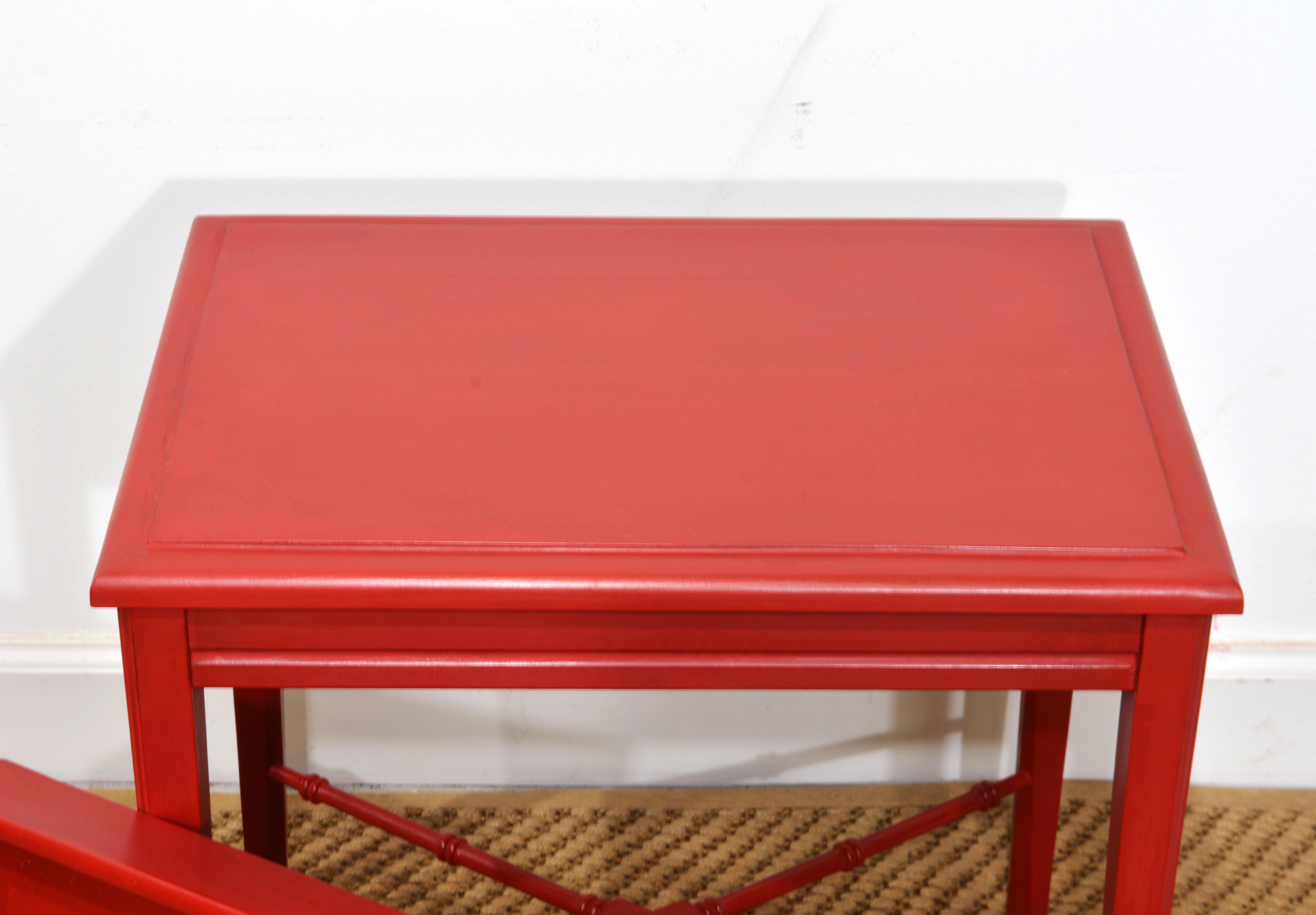 20th Century Petite Vintage Regency Style Venetian Red Lacquered Butlers Lift Off Tray Table