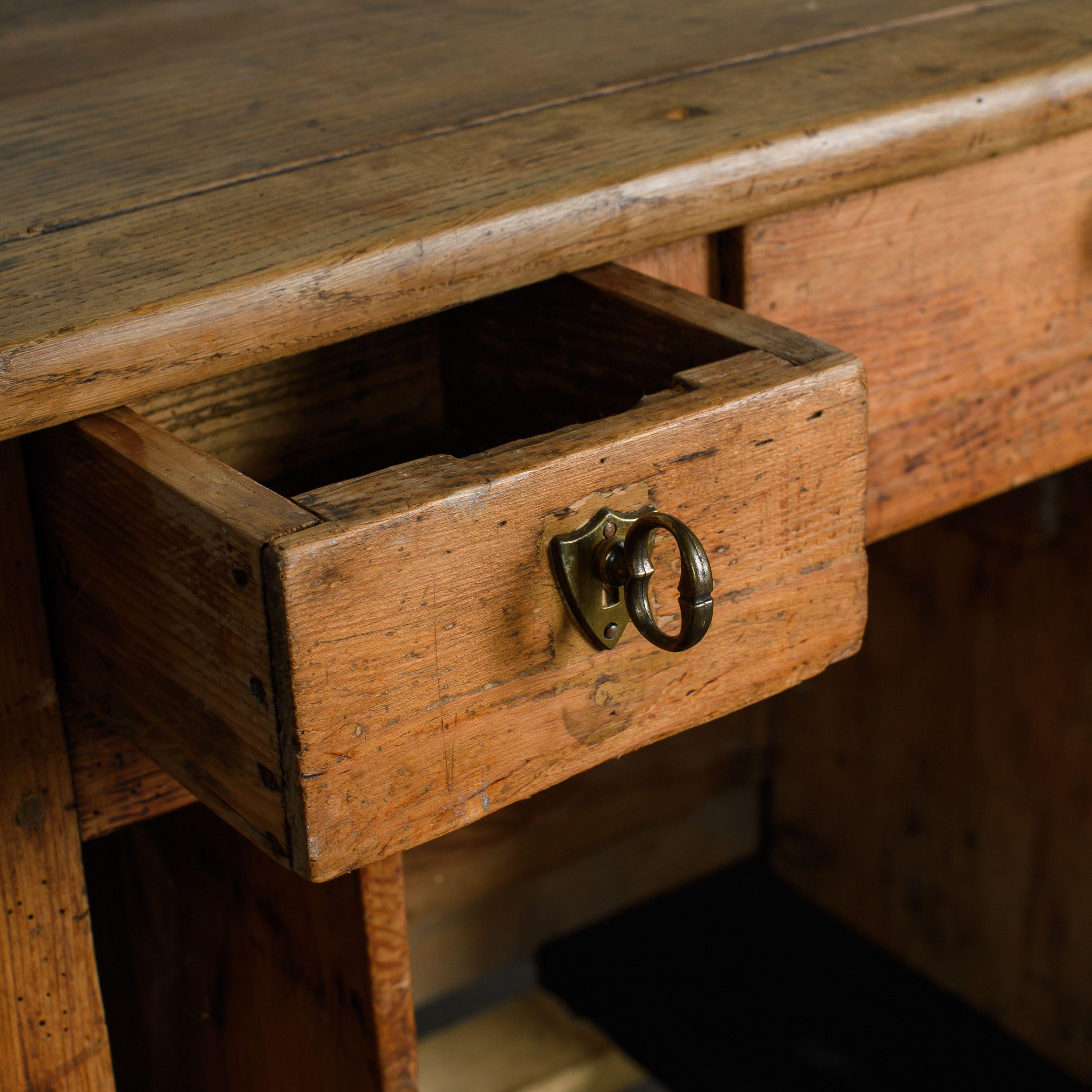 Petite Vintage Wood Desk In Good Condition For Sale In Fullerton, CA