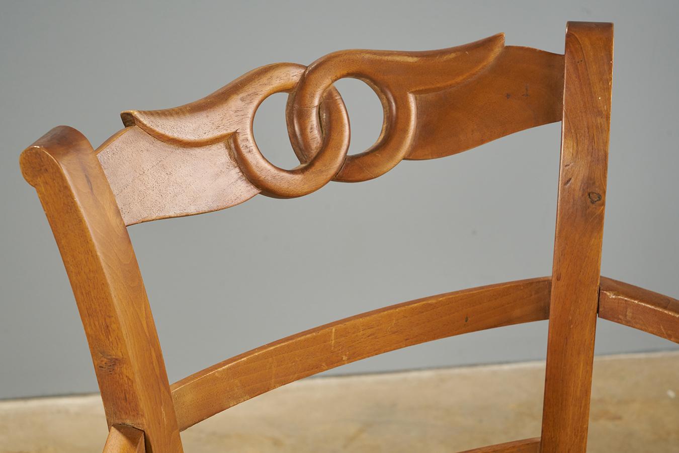 Français Paire de petits fauteuils en Wood Wood avec sièges en Corde en vente