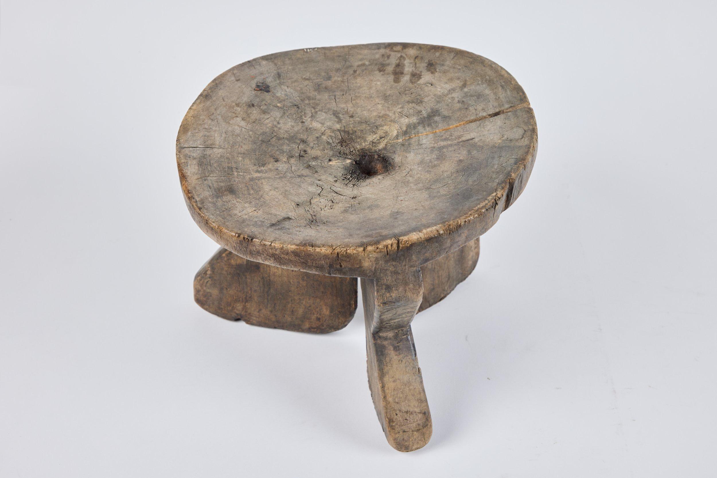 Fin du XIXe siècle Petit tabouret en bois en vente