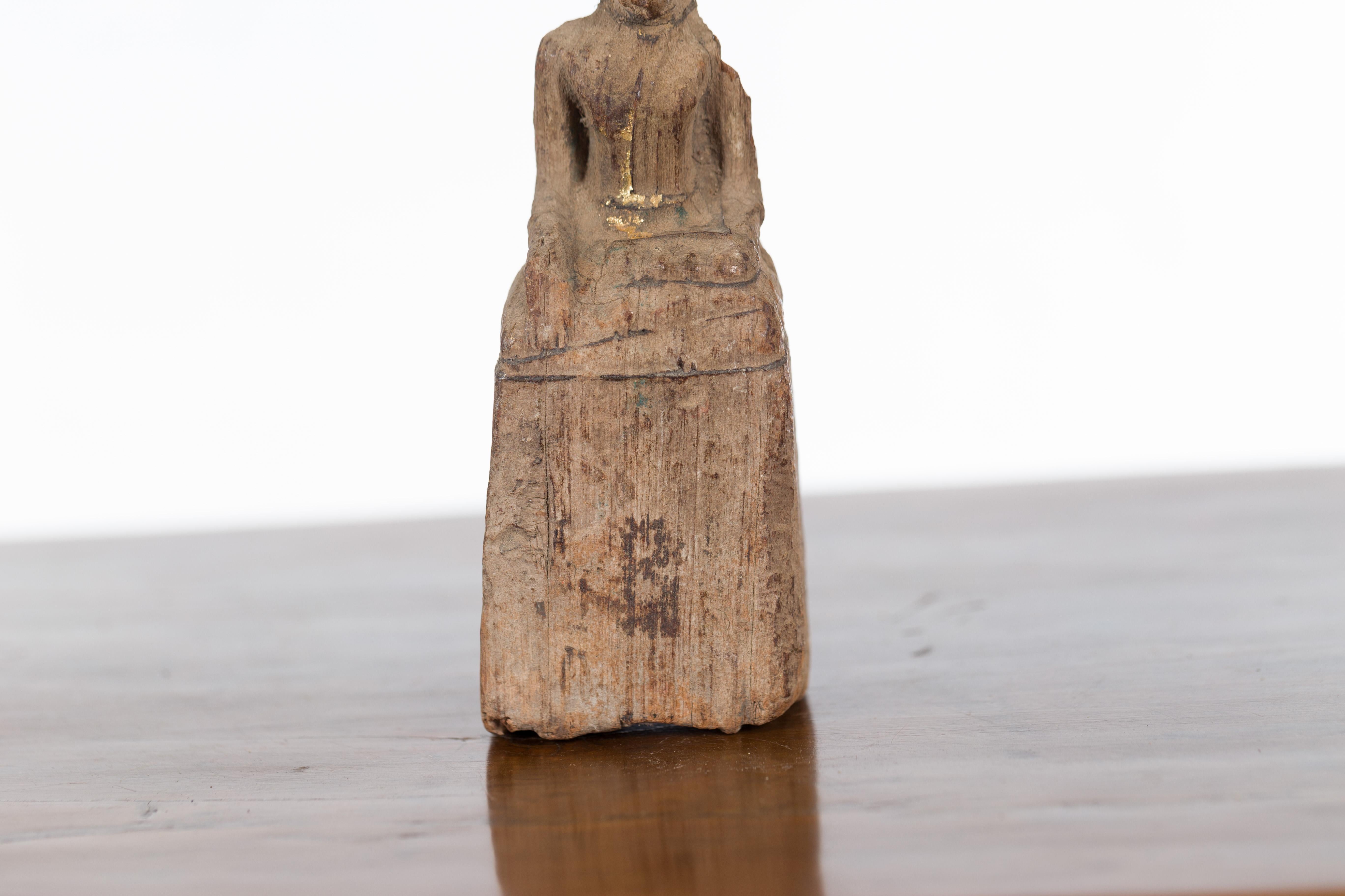 Thailändische Buddha-Skulptur aus Holz aus der Ayutthaya-Periode mit Bhumisparsha Mudra 1