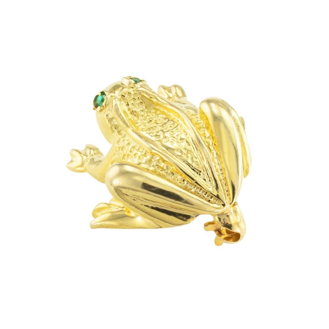 Petite Yellow Gold Frog Brooch In Good Condition In Los Angeles, CA