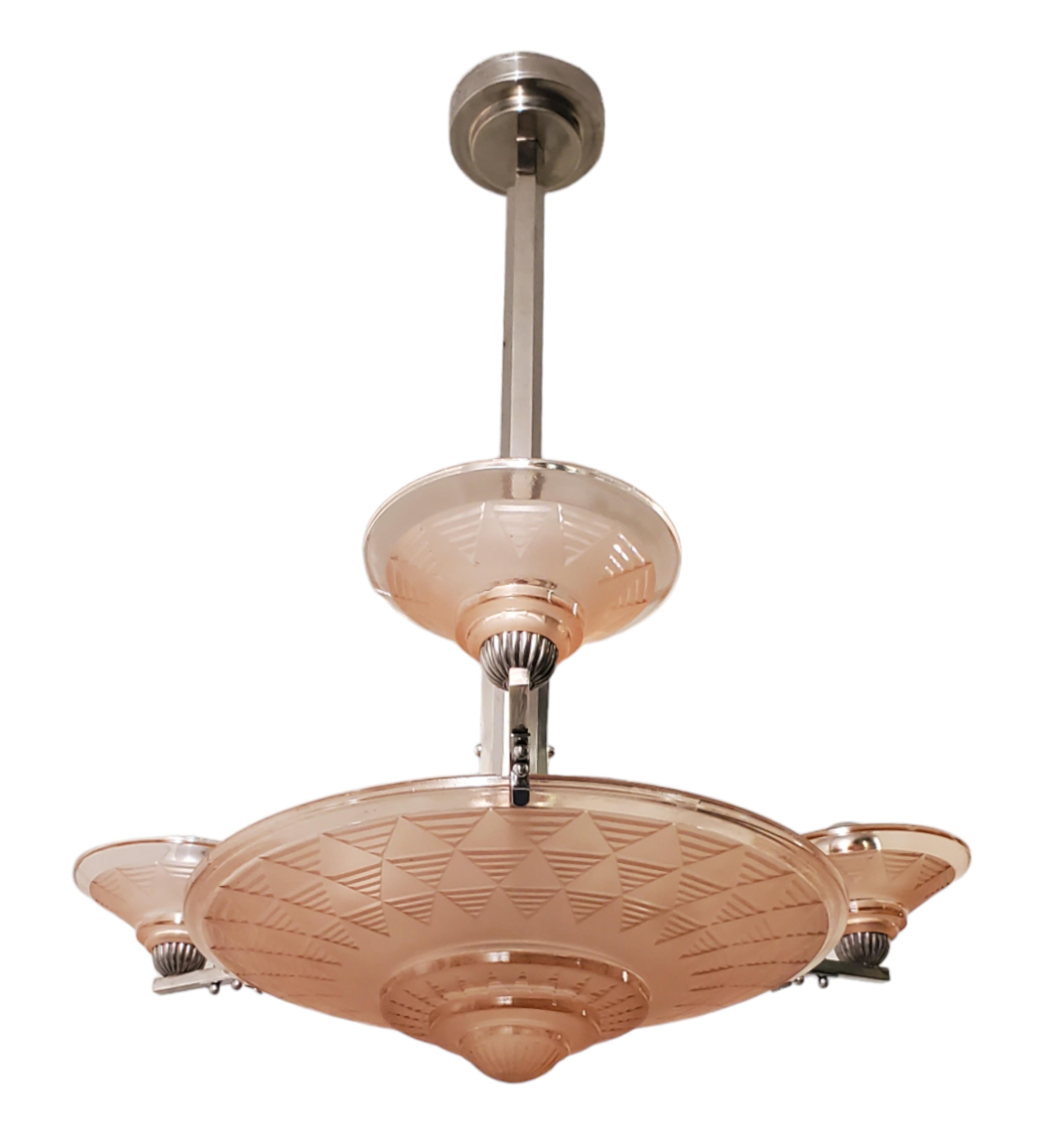 French Petitot Art Deco peach /salmon /pink frosted glass + nickeled bronze chandelier For Sale