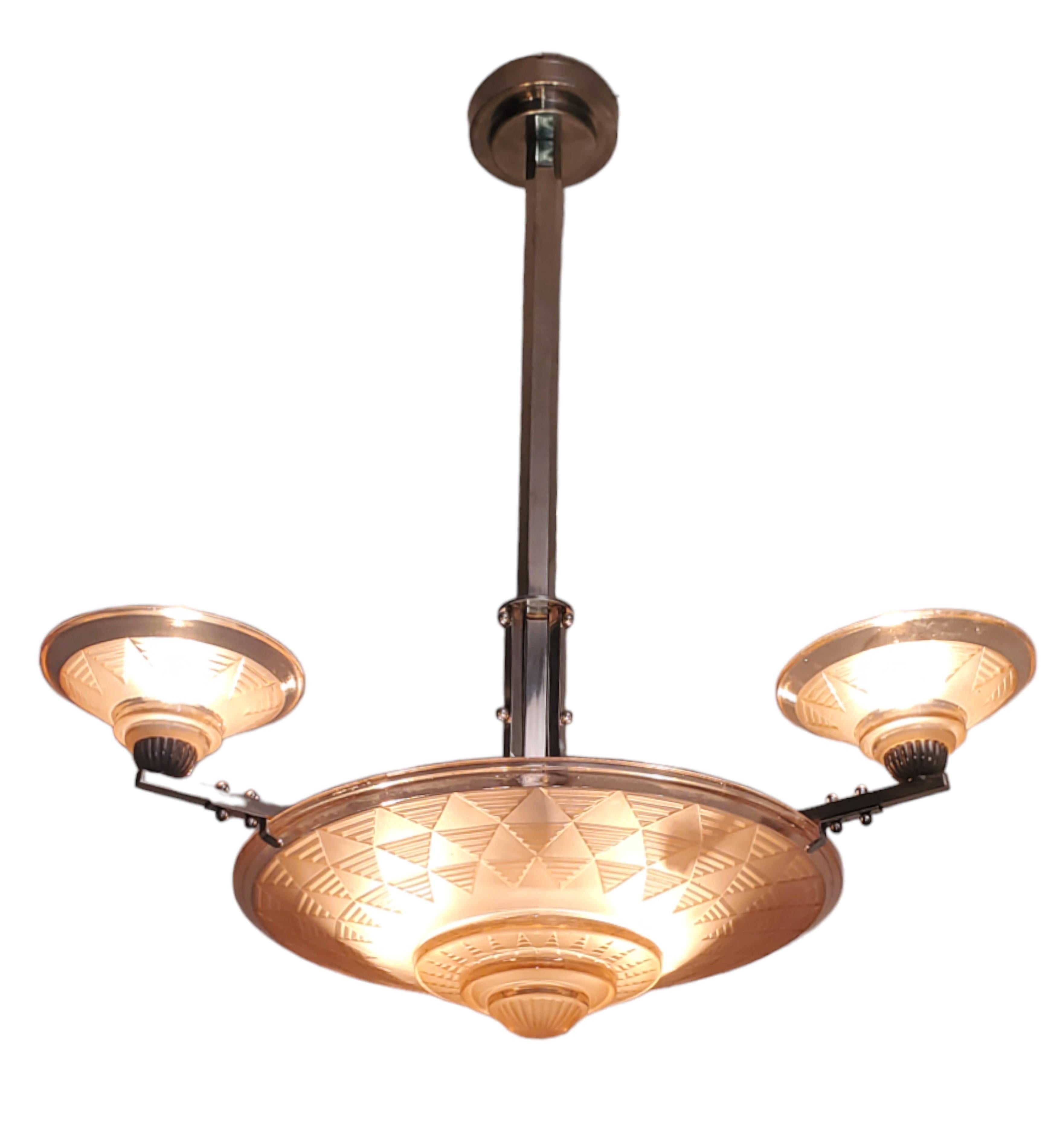 Petitot Art Deco peach /salmon /pink frosted glass + nickeled bronze chandelier For Sale 2