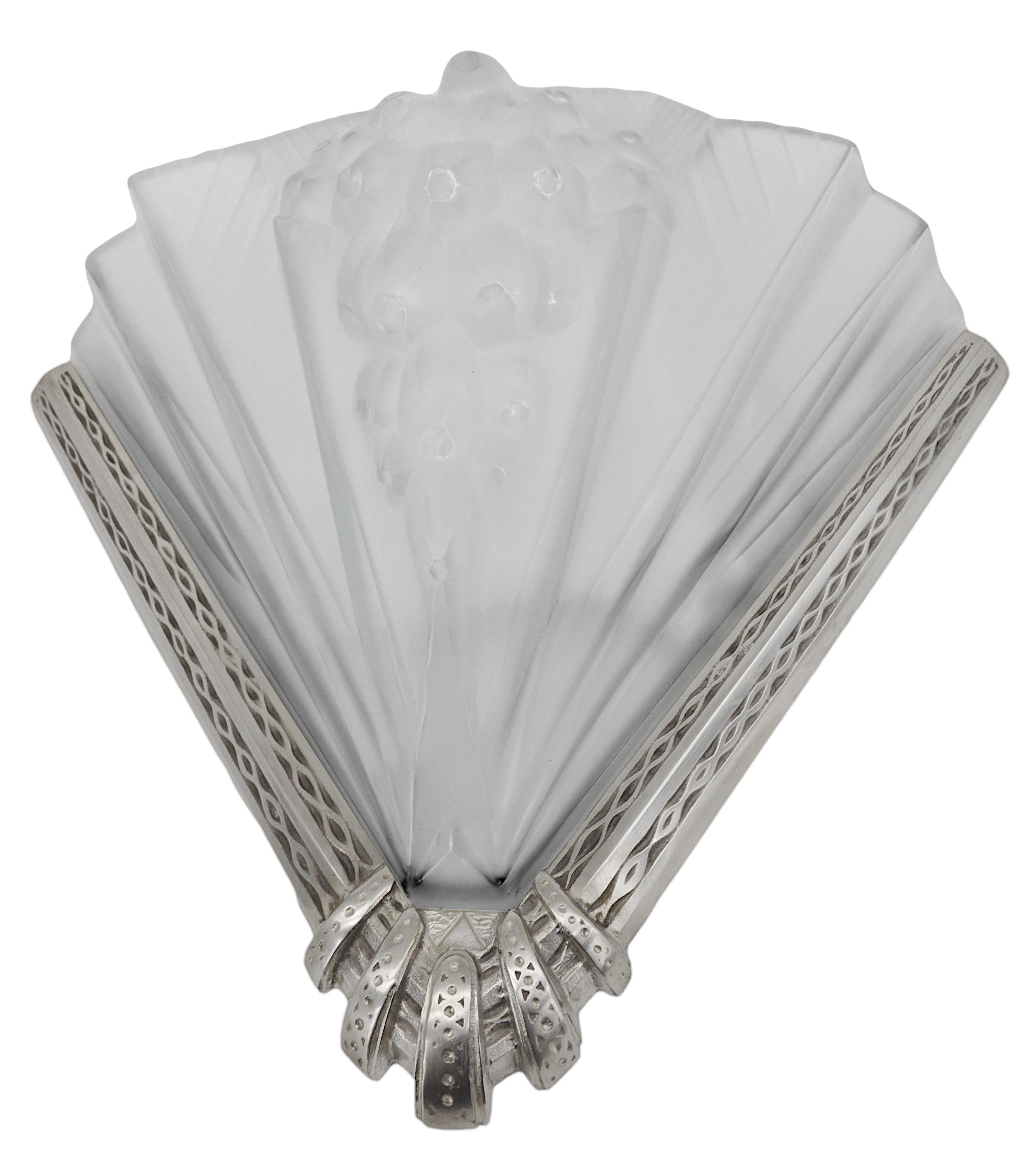 Silvered Petitot French Art Deco 4 Wall Sconces Set, 1930 For Sale