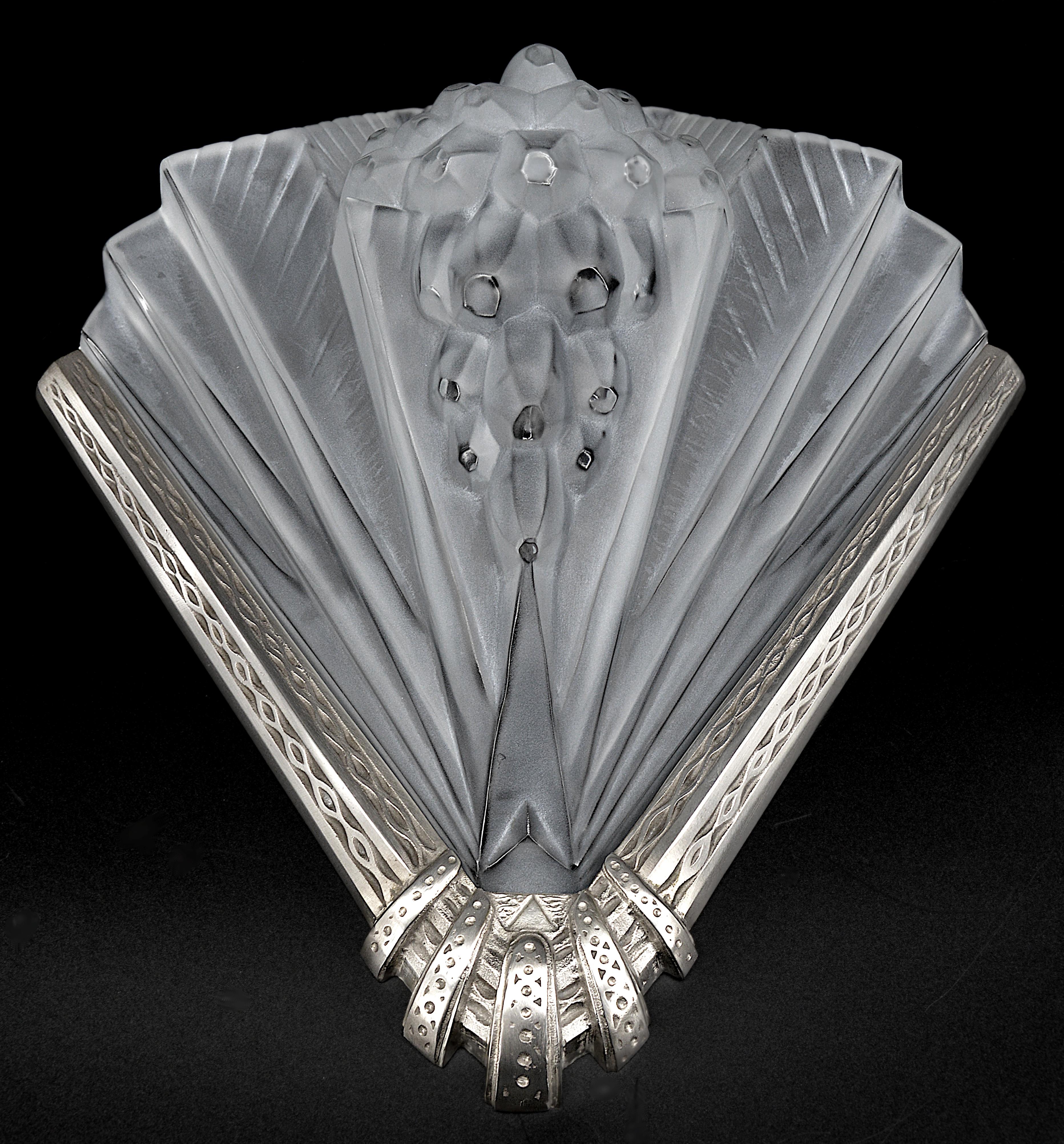Petitot Französisch Art Deco 4 Wandleuchten Set, 1920 im Angebot 1