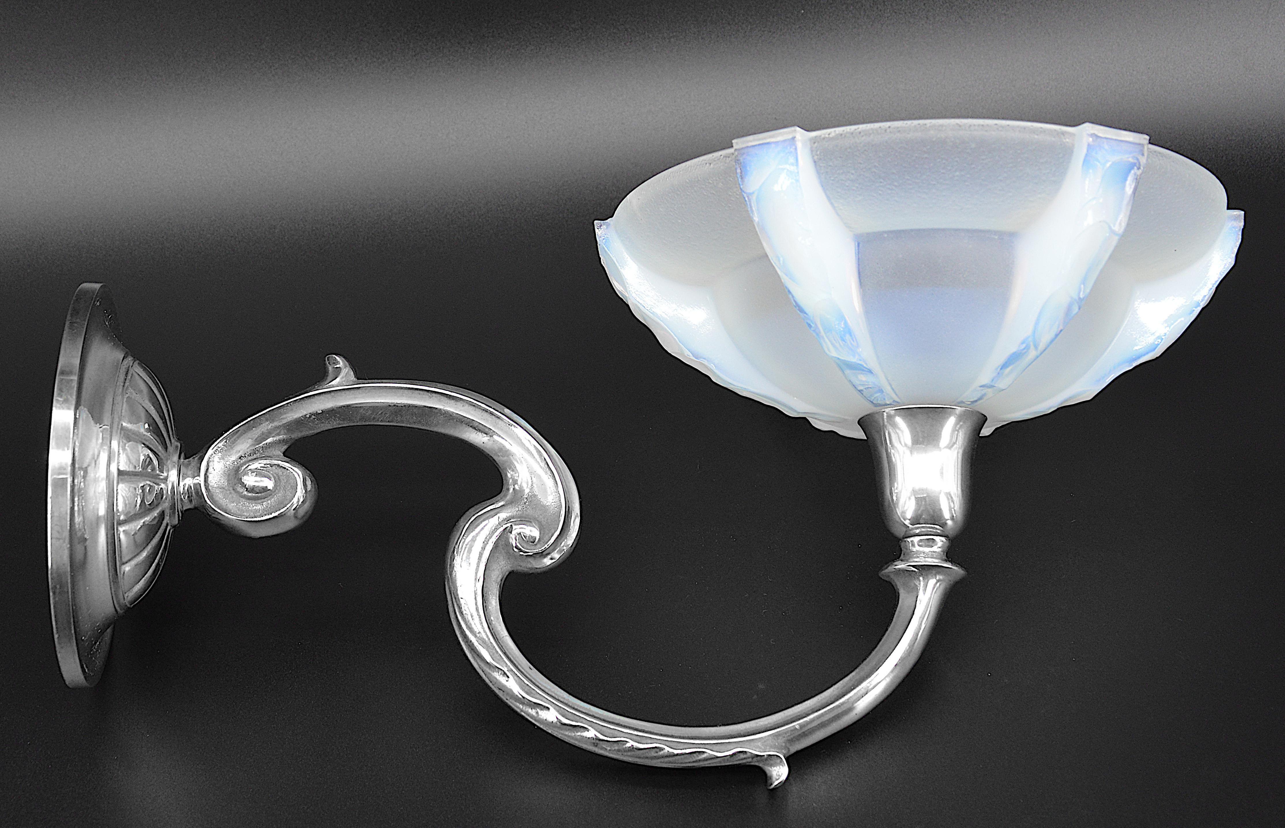 Petitot / Gauthier French Art Deco Wall Sconce Pair, 1920 Art Decó en venta