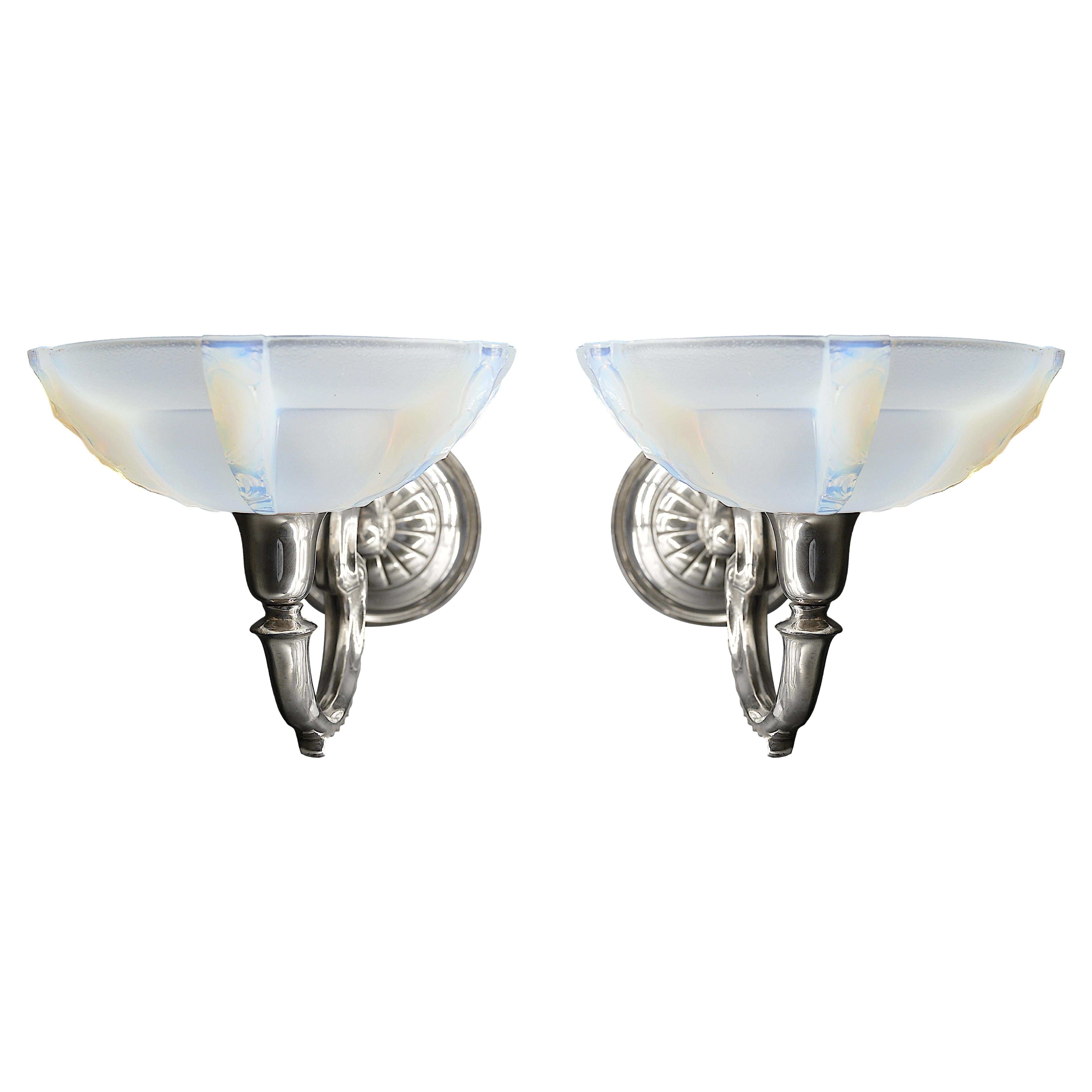 Petitot / Gauthier French Art Deco Wall Sconce Pair, 1930s For Sale