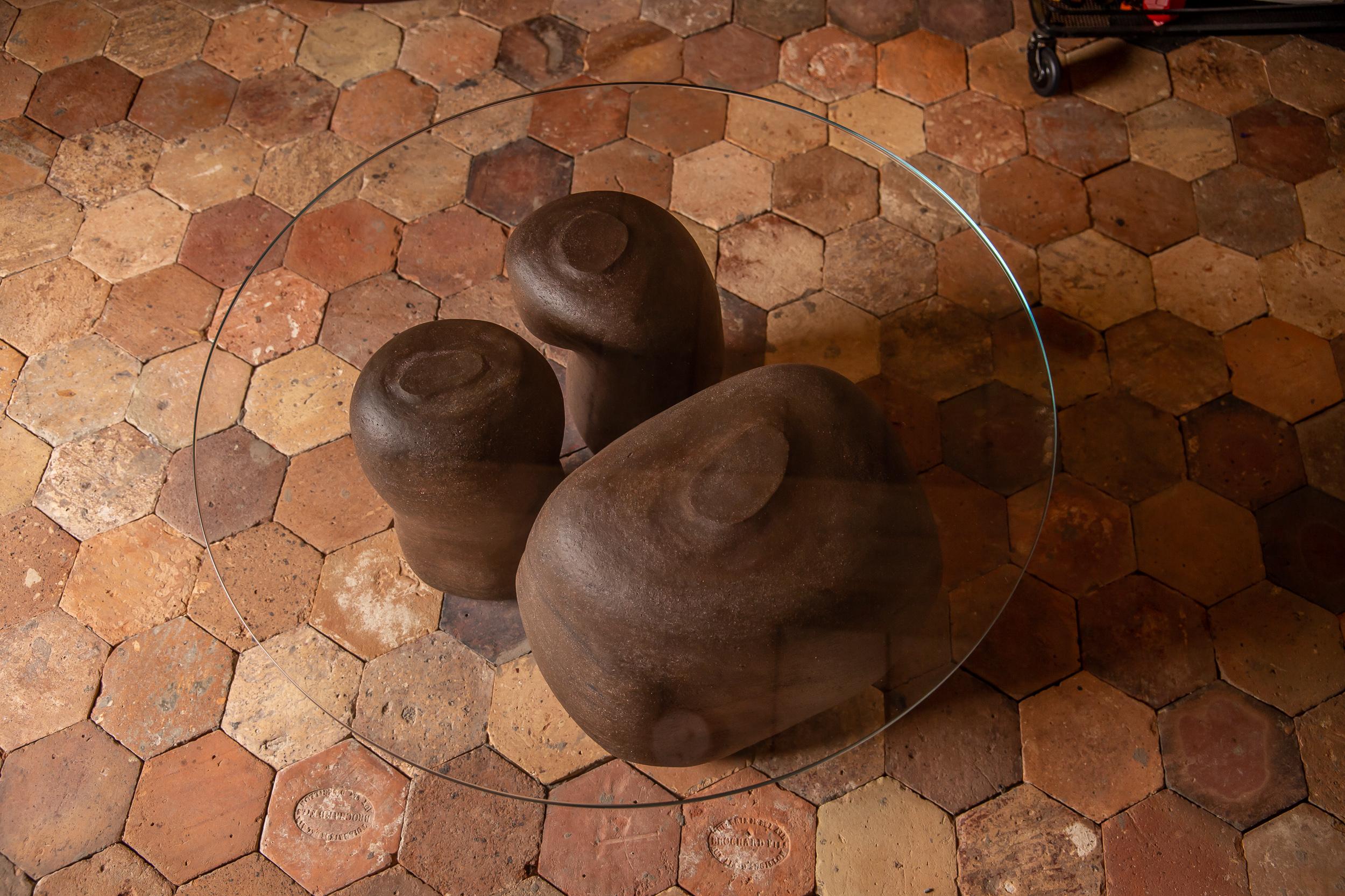 Organic design - ceramic sculpture Coffee Table, available in custom finishes In New Condition For Sale In London, GB