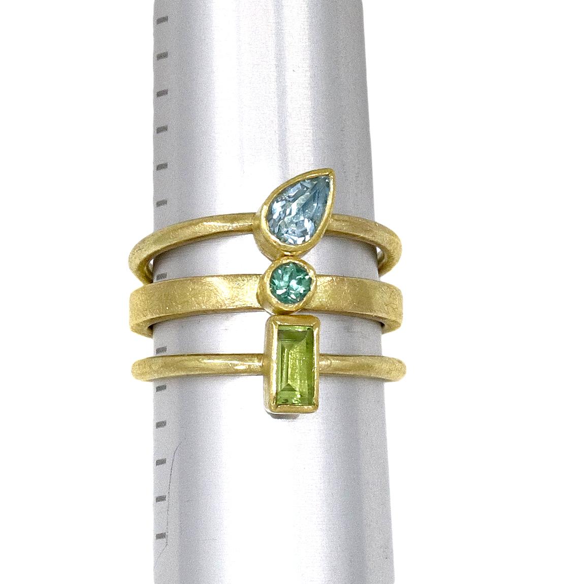 peridot and alexandrite ring