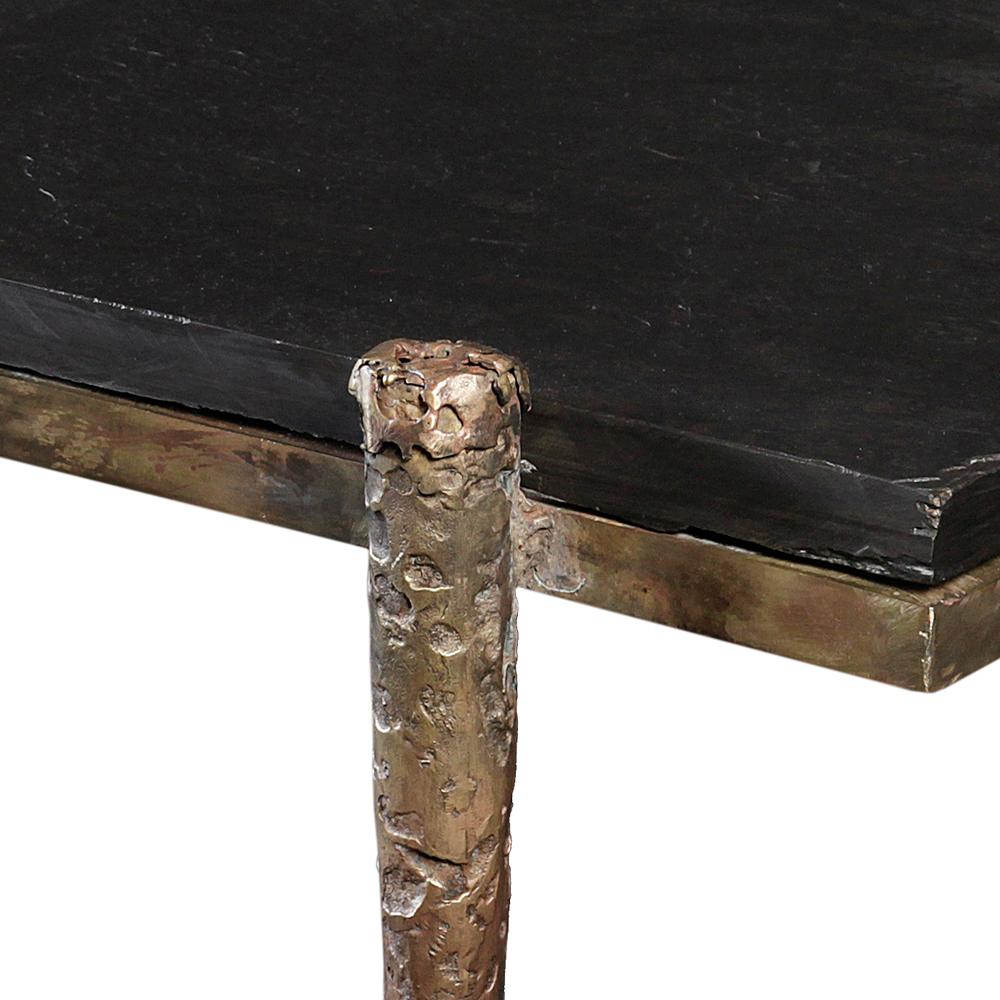 Table basse Petra en bronze massif Neuf - En vente à Paris, FR