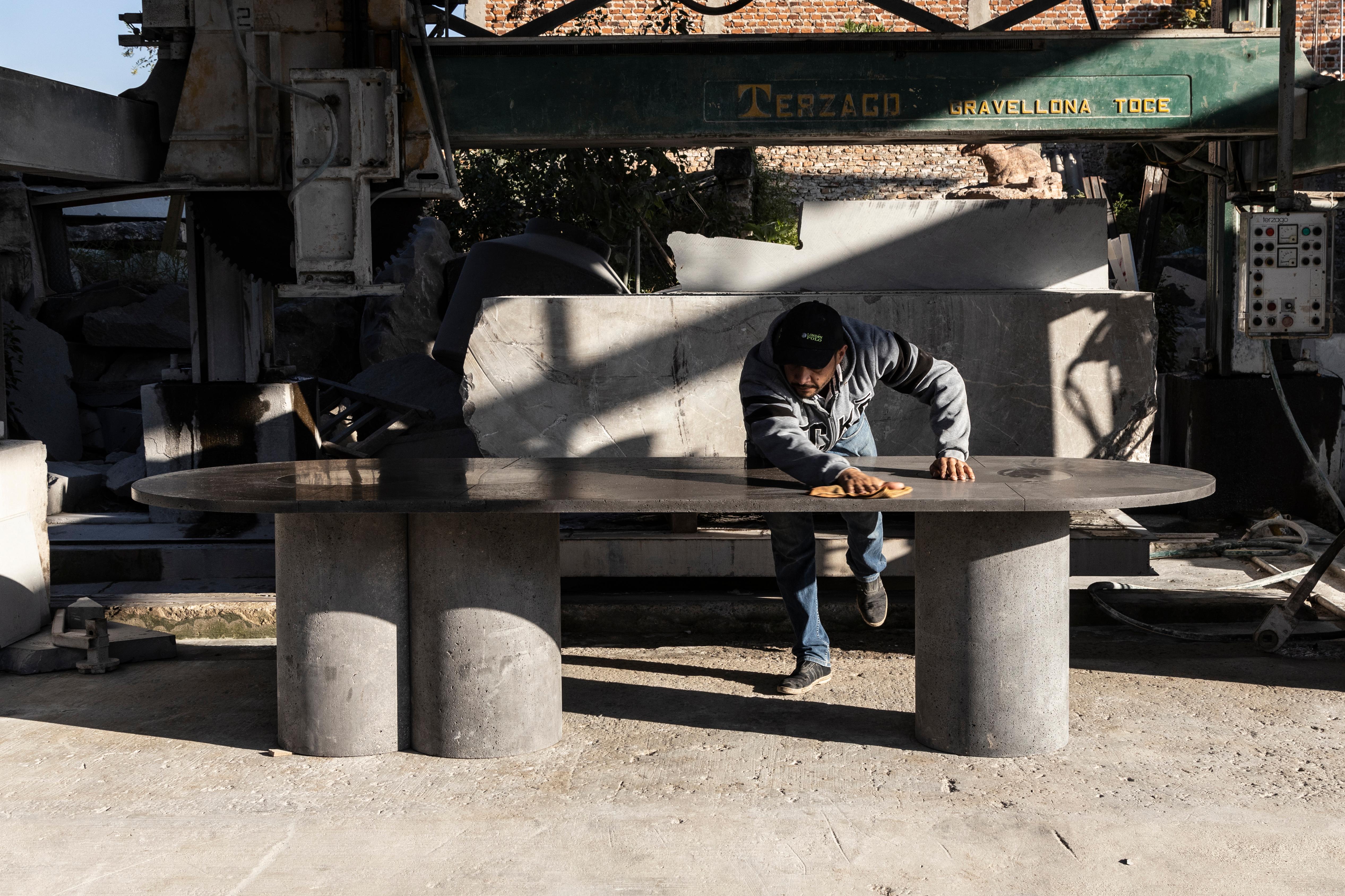 Petra Table by Peca 1