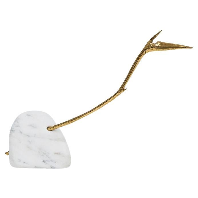 Pétrea I - Organic sculpture in marble and brass, beautiful centerpiece  For Sale